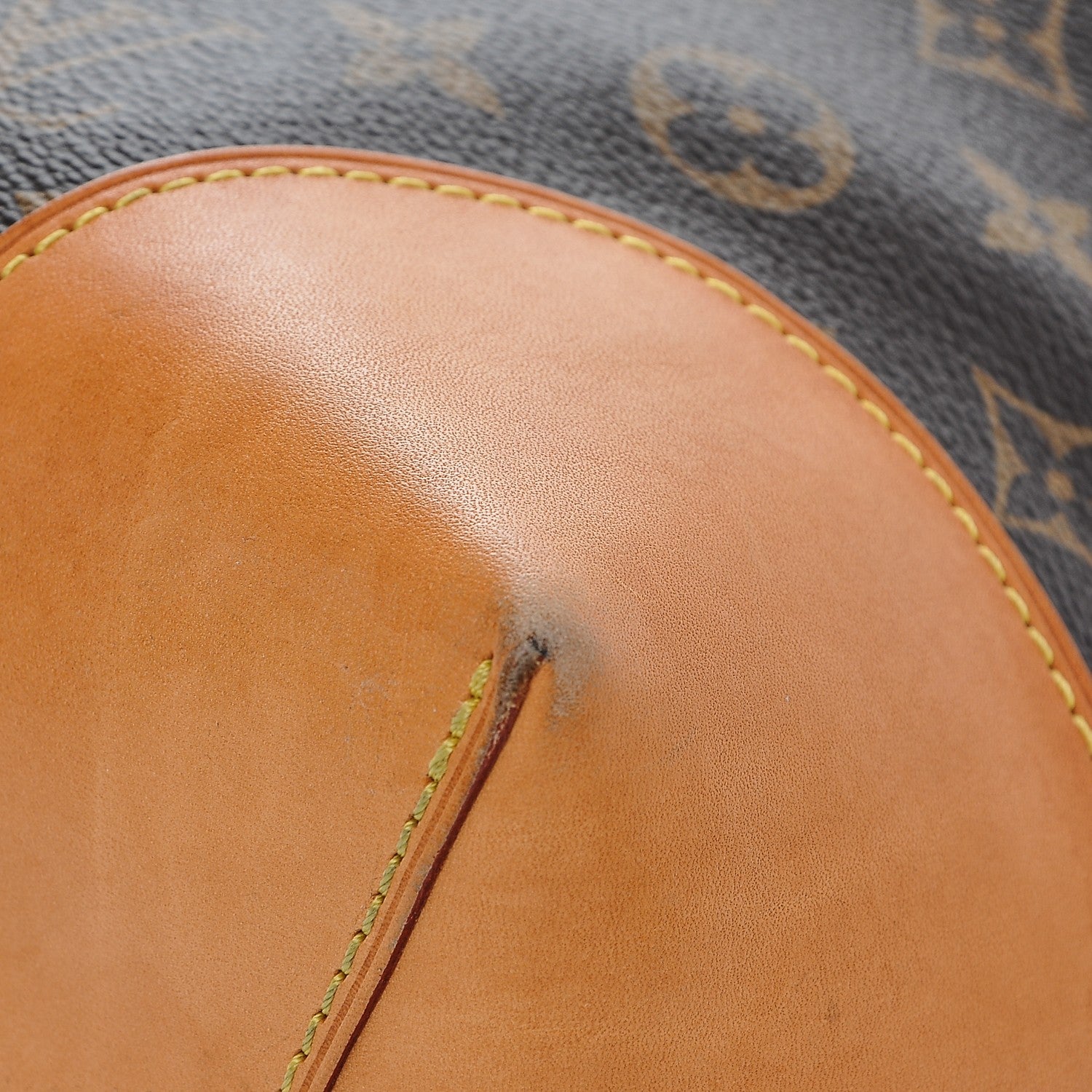 Louis Vuitton Monogram Berri MM 7 of 7