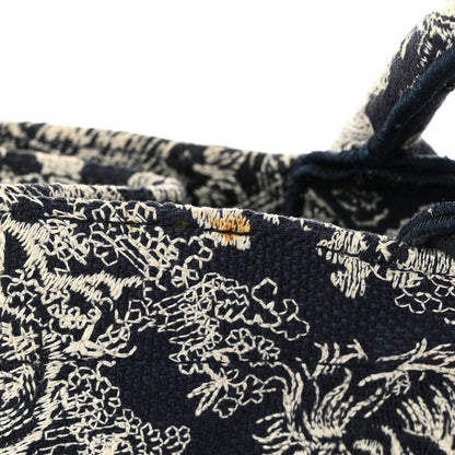 Christian Dior Canvas Embroidered Large Dioriviera Toile De Jouy Reverse Book Tote Blue 12 of 13