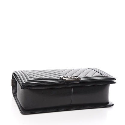 Chanel Caviar Chevron Quilted New Medium Boy Flap Black 4 of 10