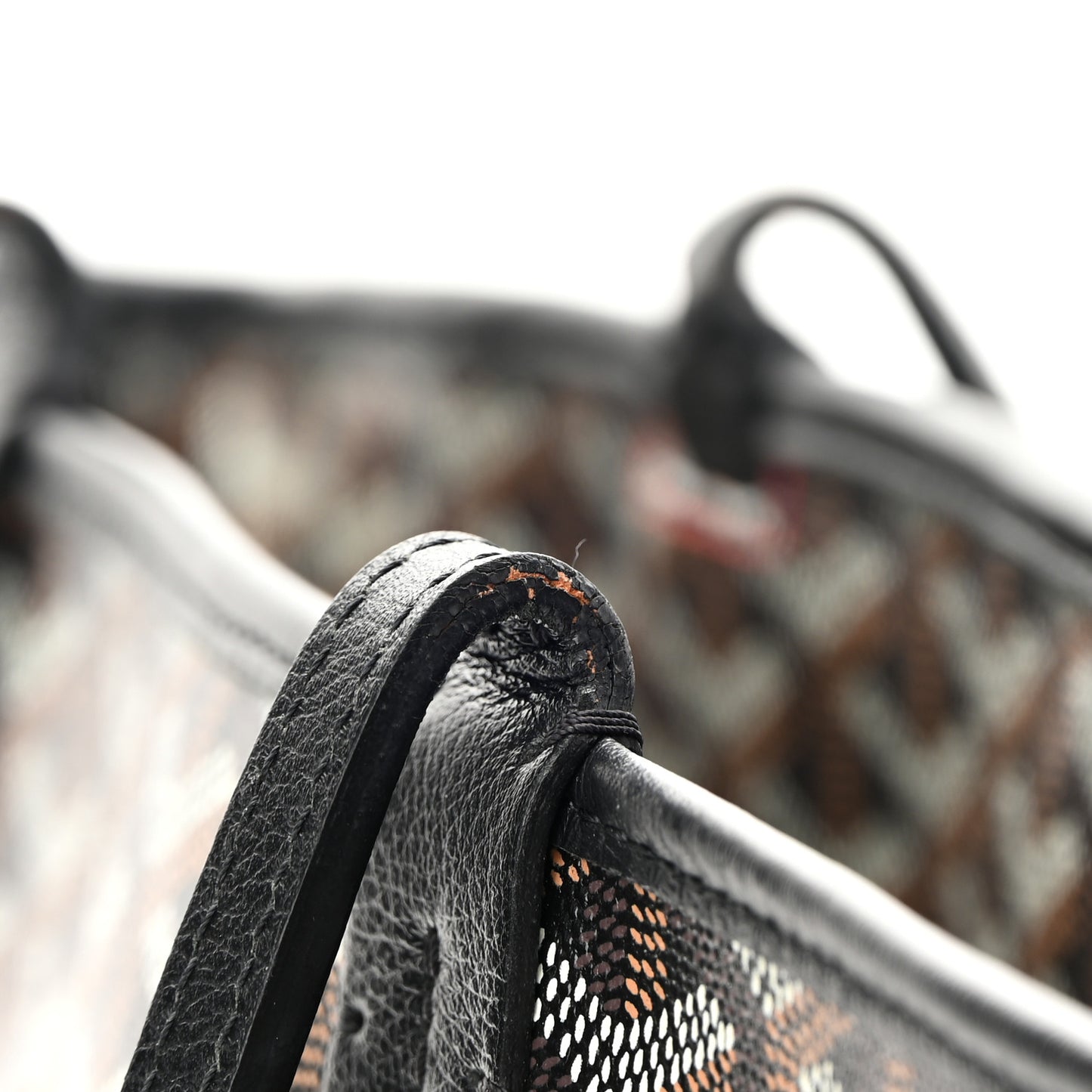 Goyardine Artois PM Black
