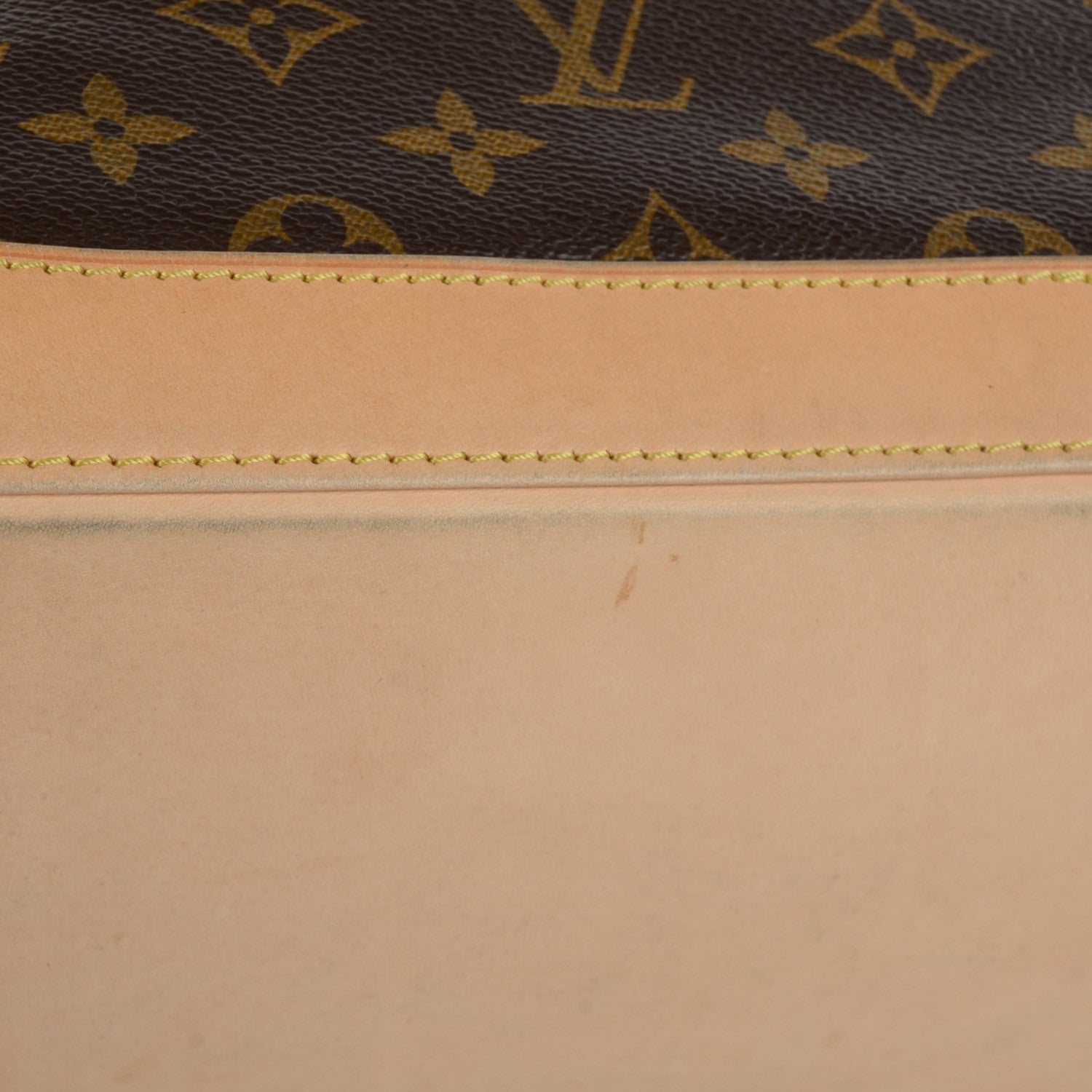 Louis Vuitton Monogram Lockit Horizontal 9 of 9