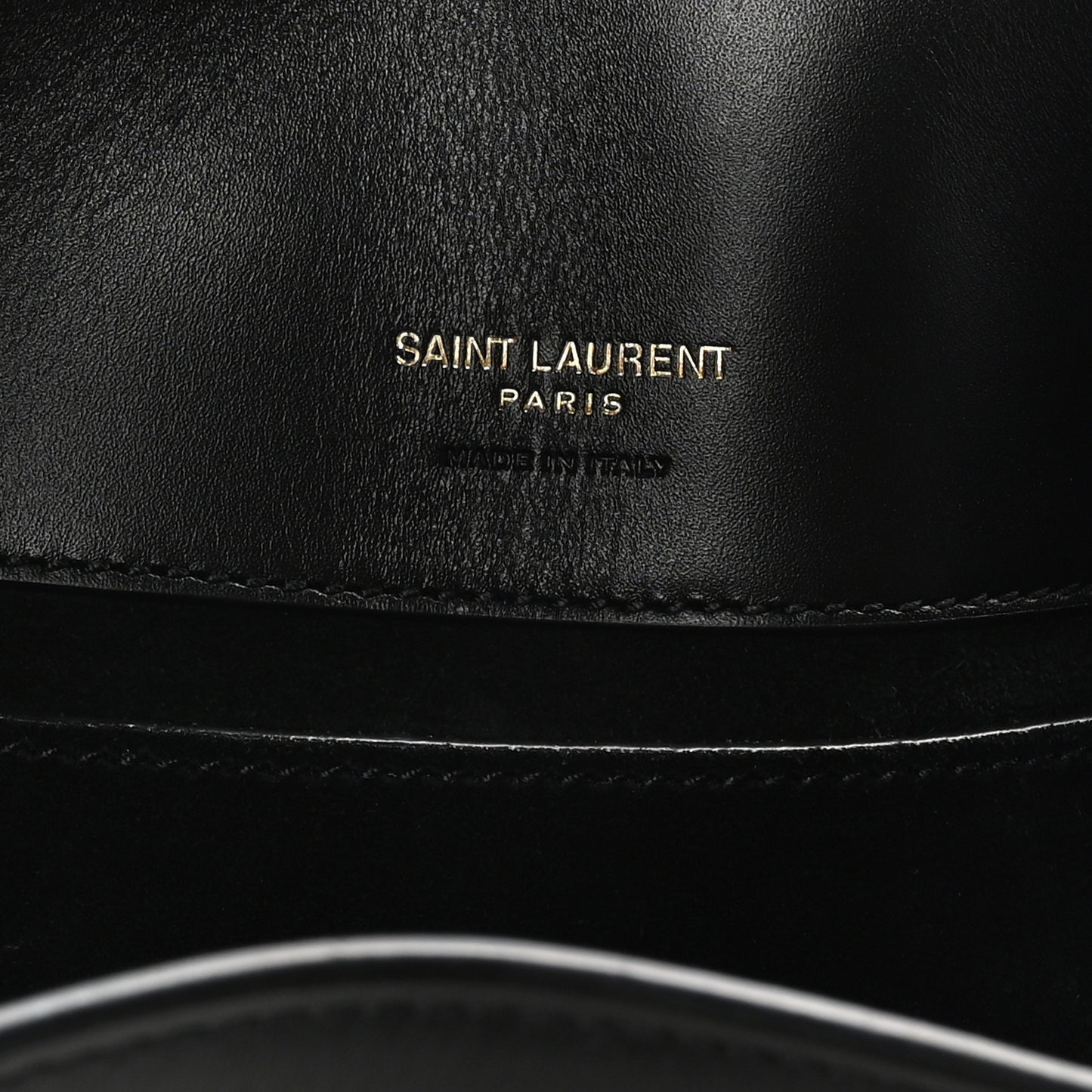 Shiny Calfskin Le 37 Bucket Bag Black
