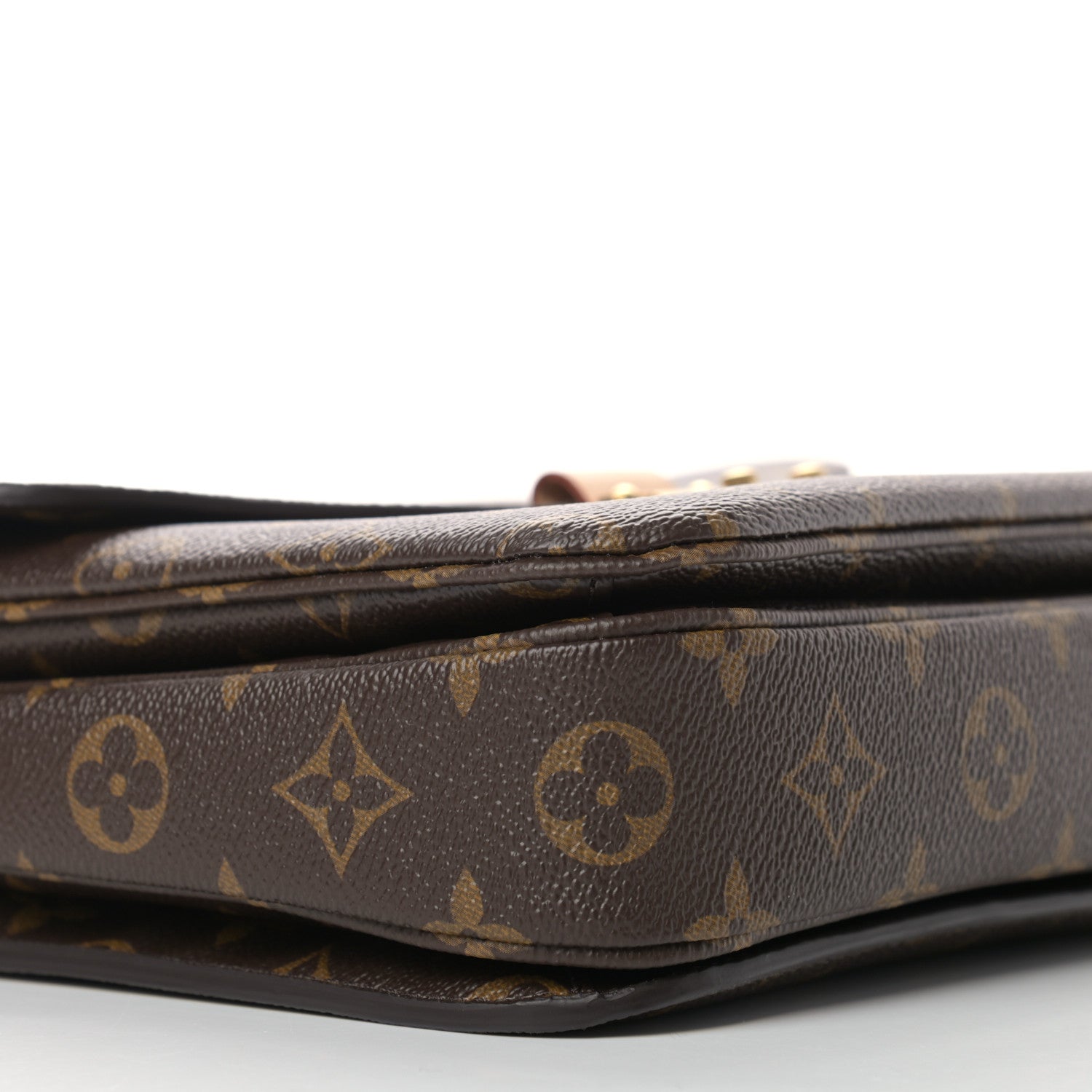 Louis Vuitton Monogram Pochette Metis 8 of 9