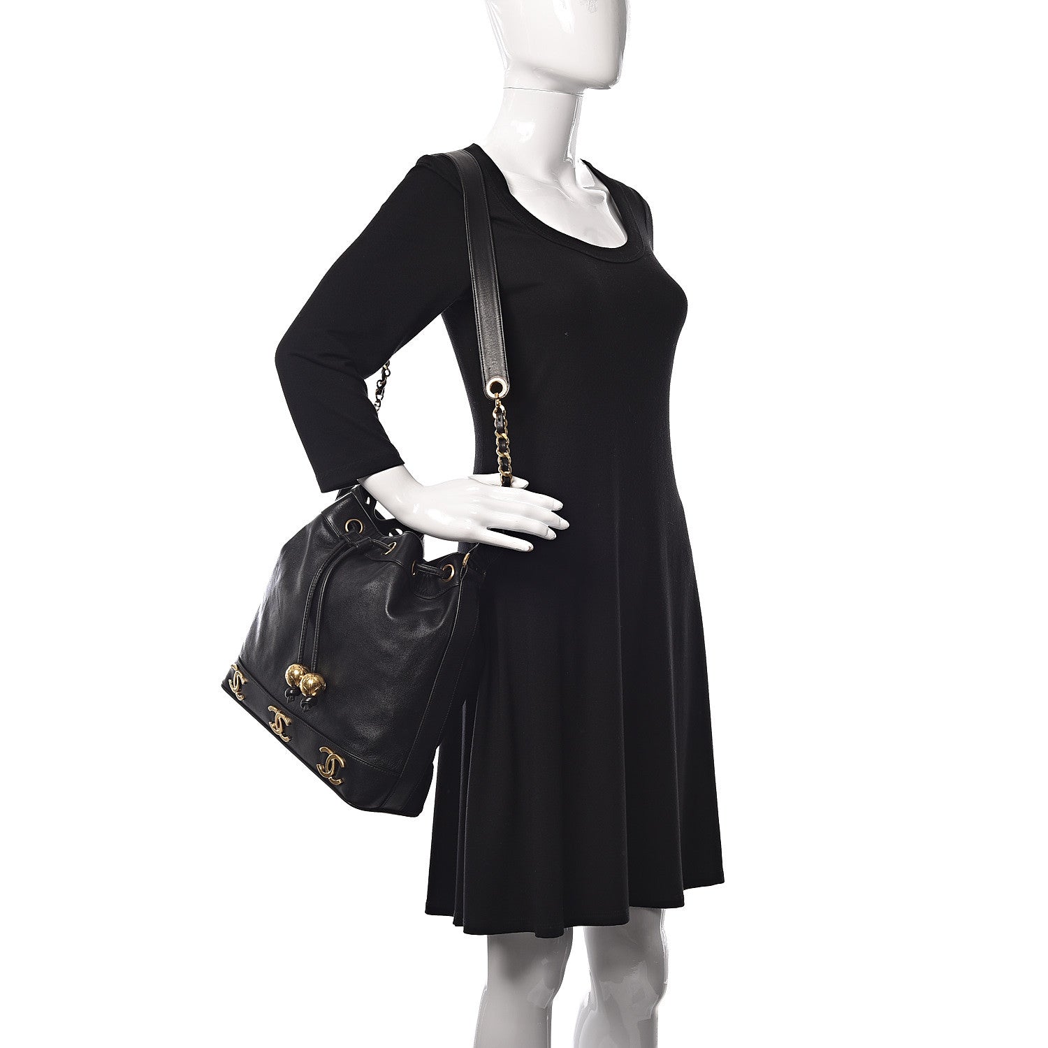 Chanel Lambskin CC Drawstring Shoulder Bag Black 2 of 21