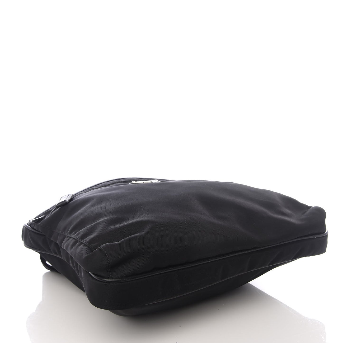 Nylon Flat Messenger Bag Black