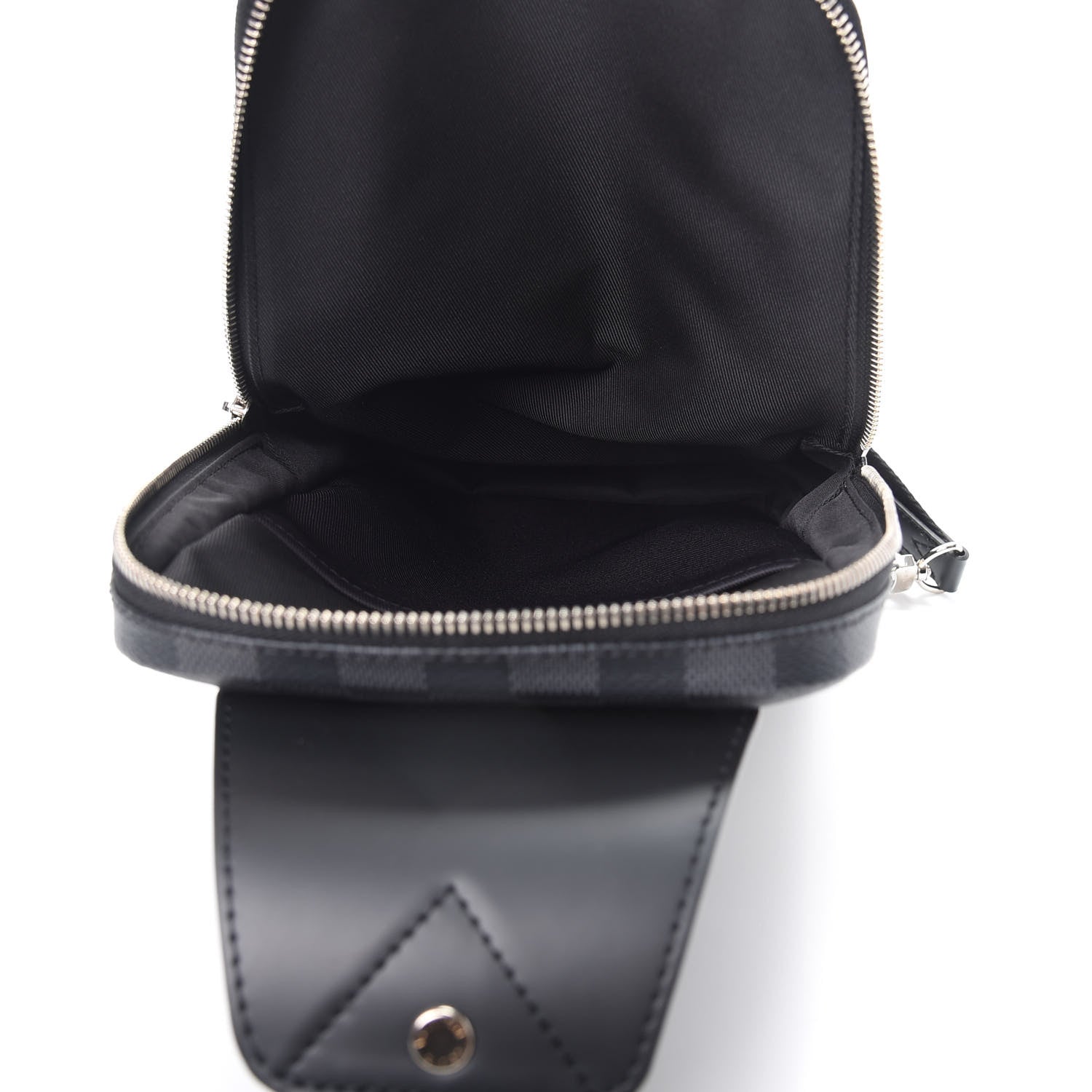 Louis Vuitton Damier Graphite Avenue Sling Backpack 4 of 9