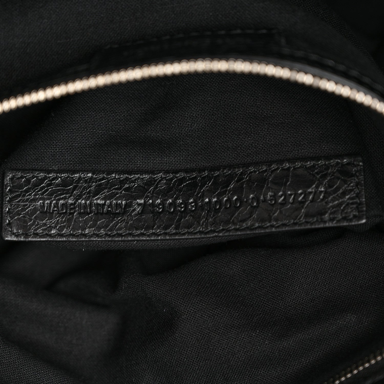 Balenciaga Agneau Arena Medium Le Cagole Messenger Bag Black 8 of 13