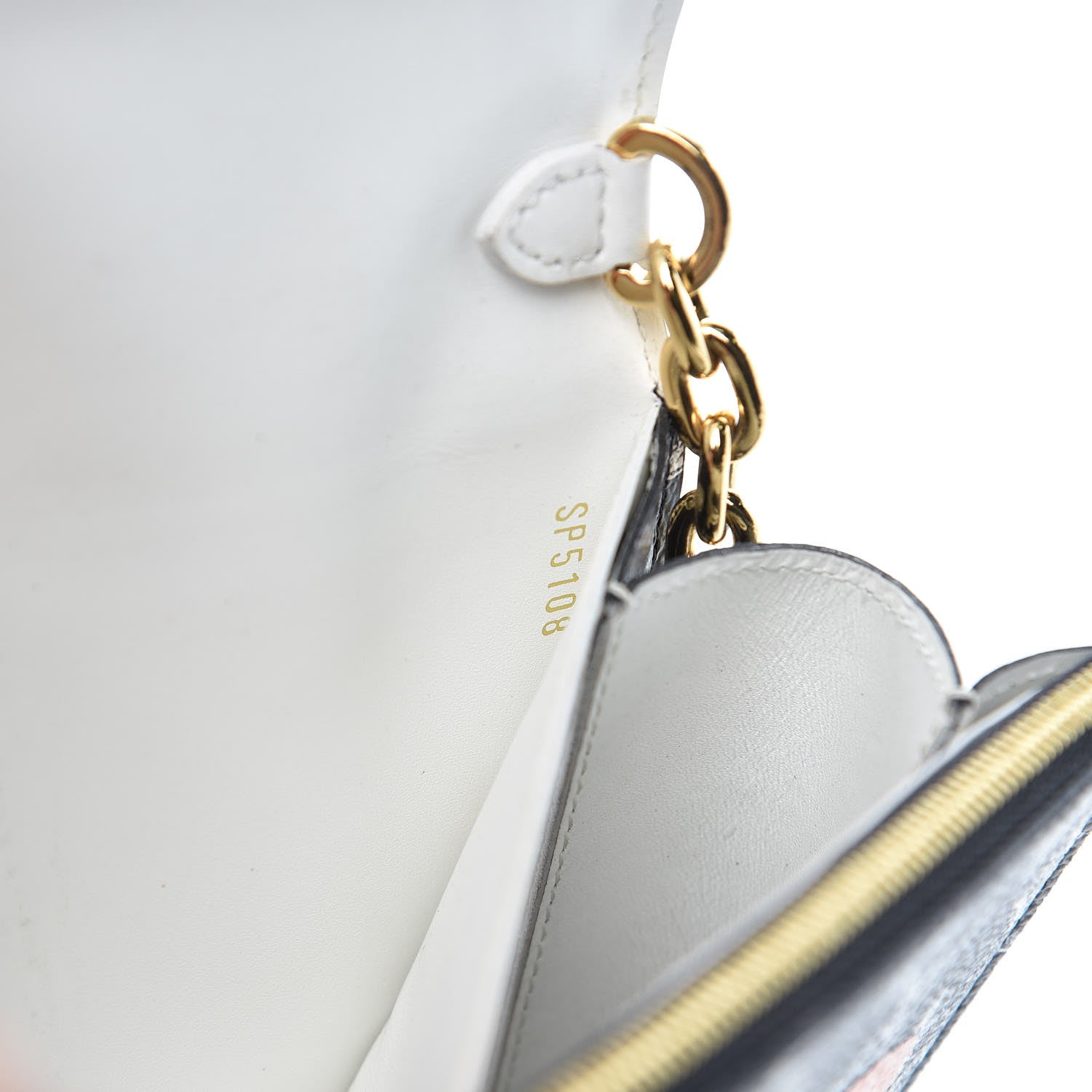 Louis Vuitton Catogram Twist Chain Wallet Black 8 of 10