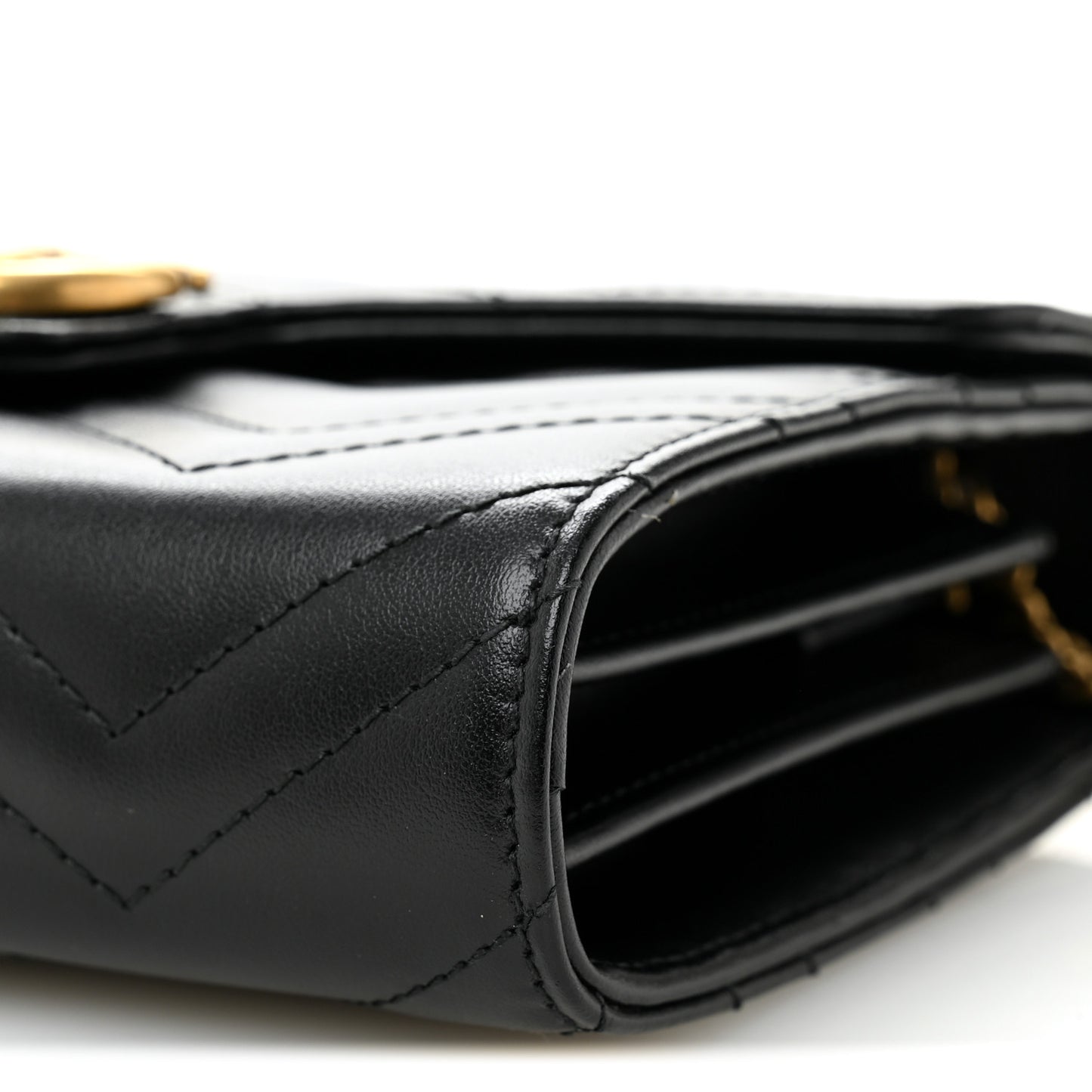 Calfskin Matelasse GG Marmont Chain Wallet Black