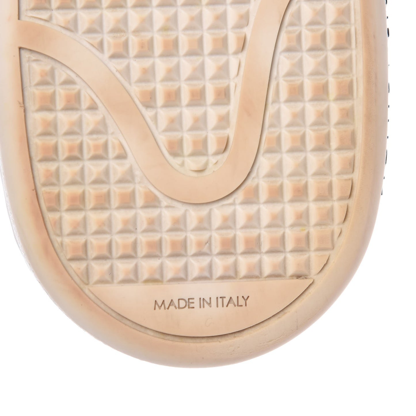 Patent Monogram Frontrow Sneakers 39
