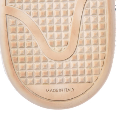 Louis Vuitton Patent Monogram Frontrow Sneakers 39 9 of 12