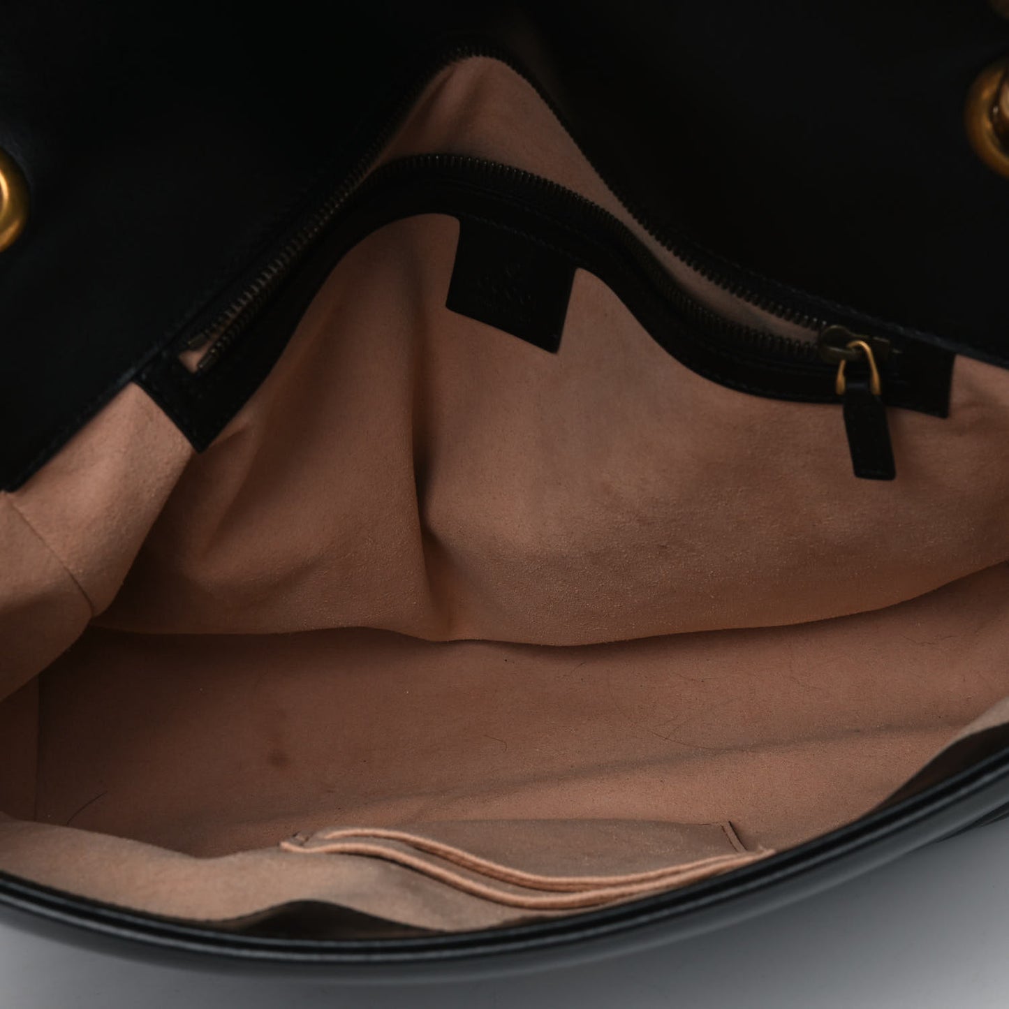 Calfskin Matelasse Large GG Marmont Shoulder Bag Black