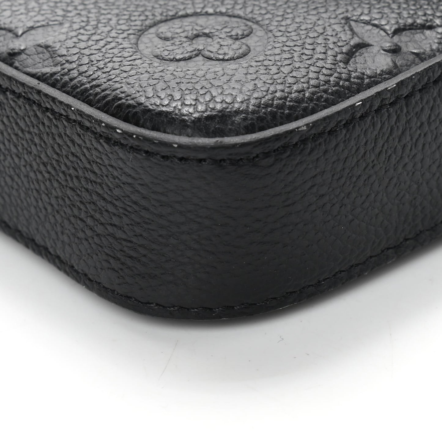 Empreinte Pochette Felicie Chain Wallet Black