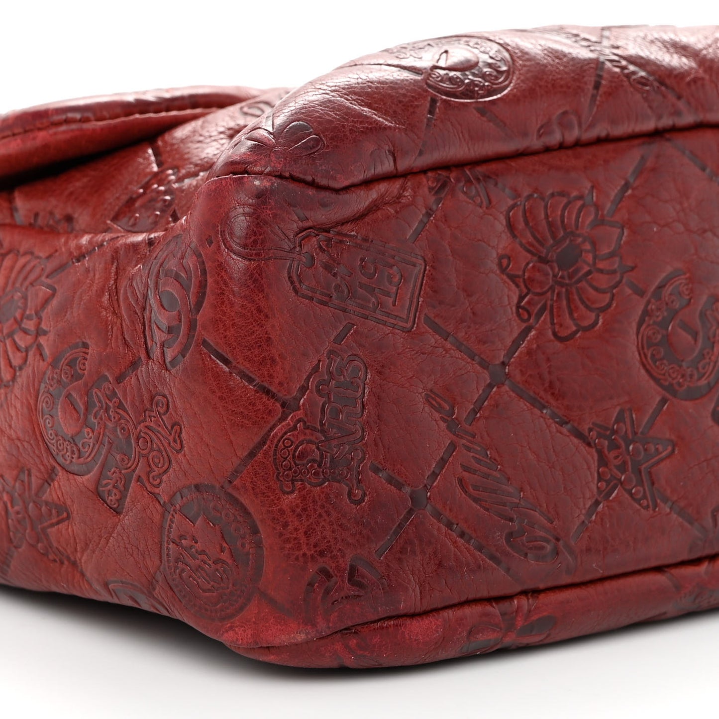 Calfskin Embossed Large Lucky Symbols Flap Rouge