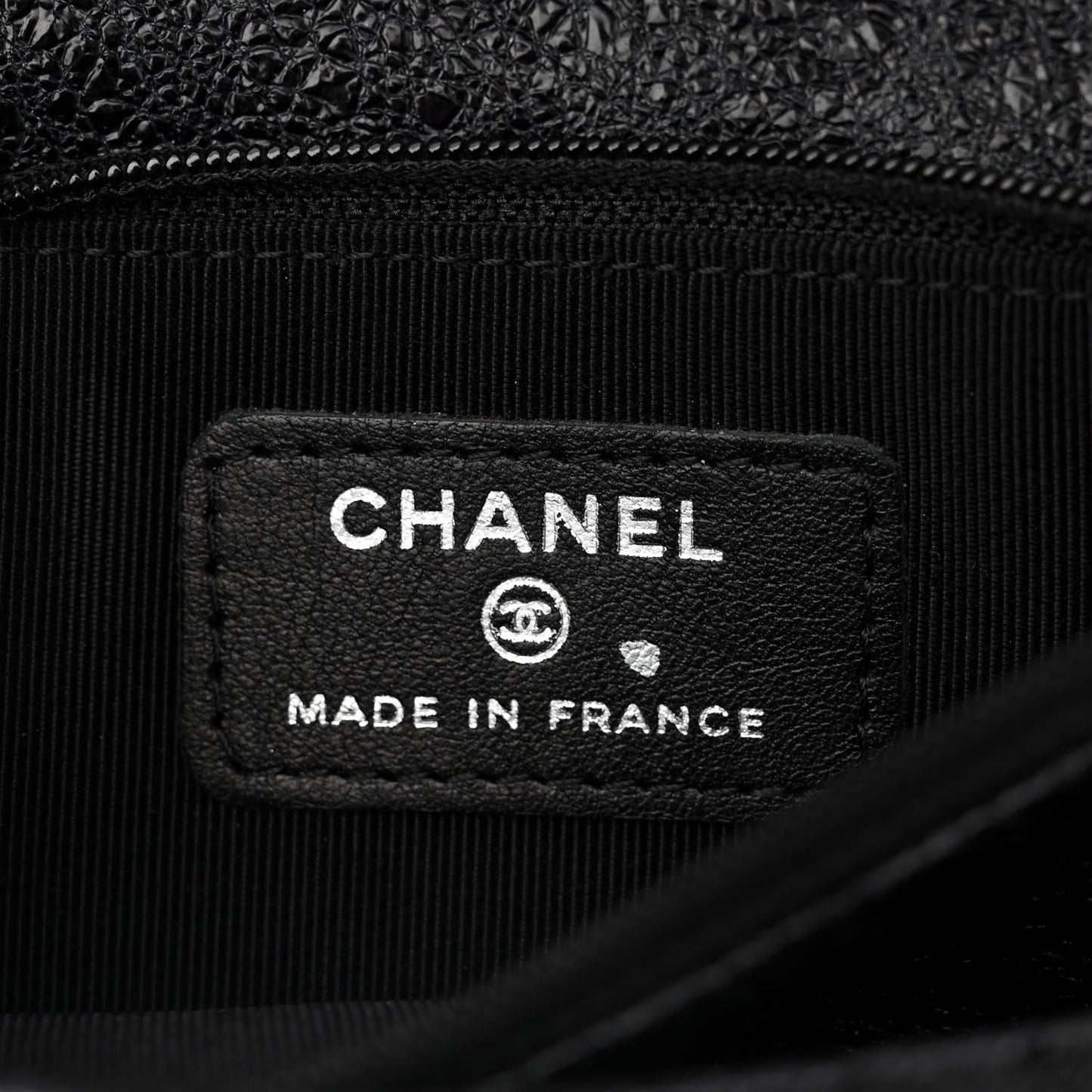 Crackled Calfskin Wallet On Chain WOC Black