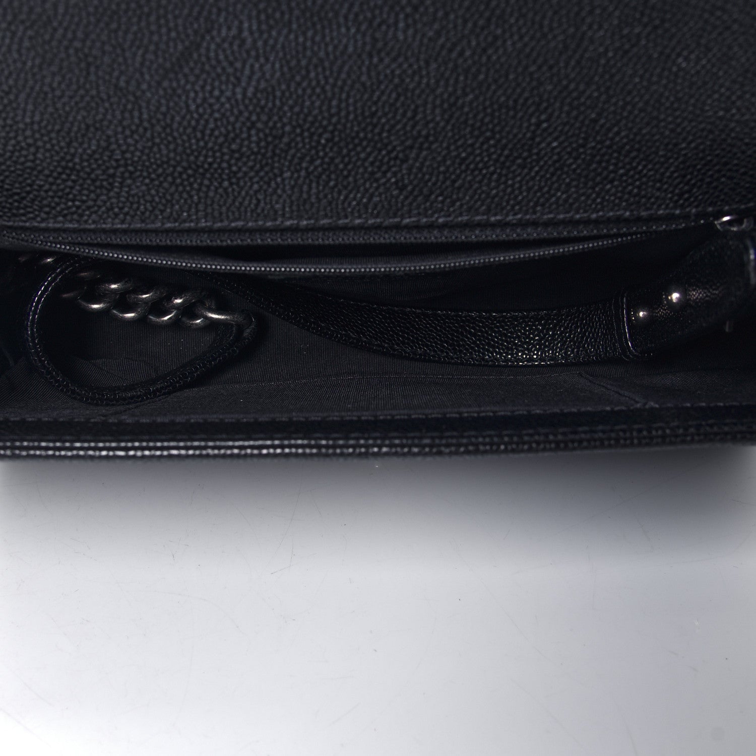Chanel Caviar Quilted New Medium Boy Flap Black 4 of 4