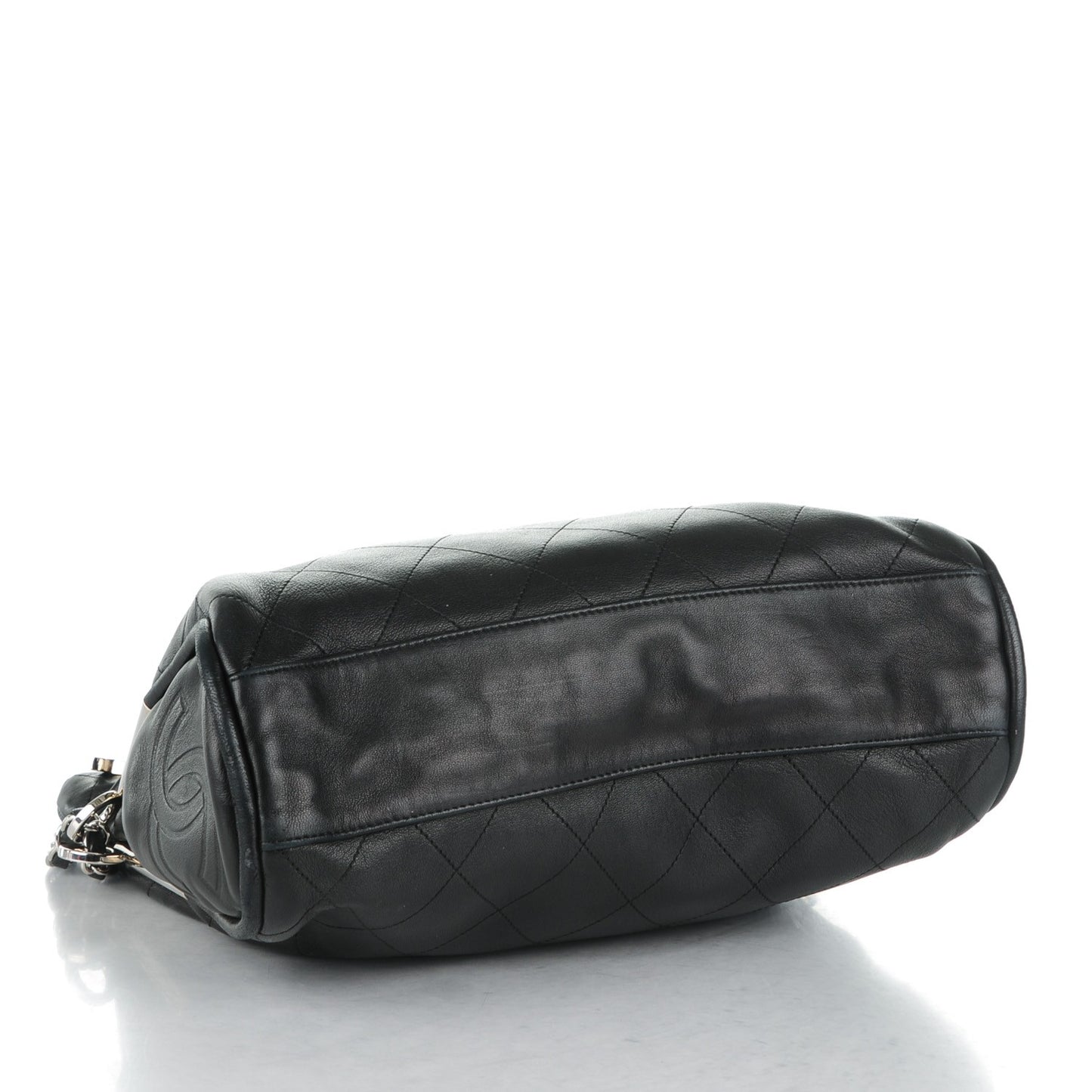Lambskin Stitched Medium Ultimate Soft Tote Black