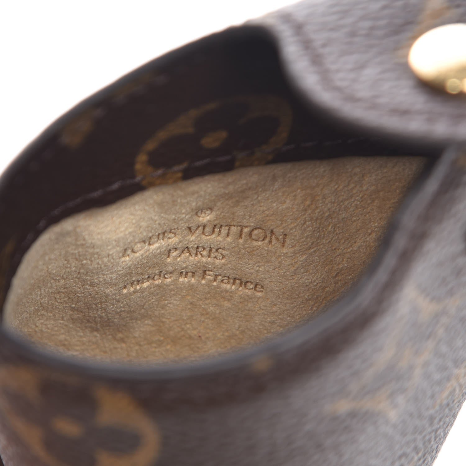 Louis Vuitton Monogram Sunglasses Case MM 6 of 7