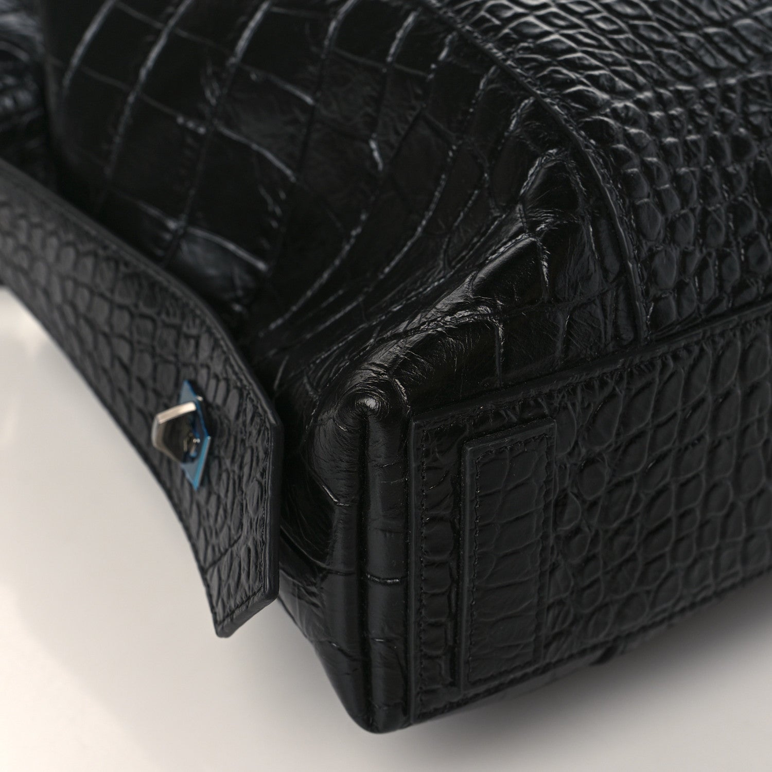 Givenchy Calfskin Crocodile Embossed Medium Soft Antigona Black 7 of 8