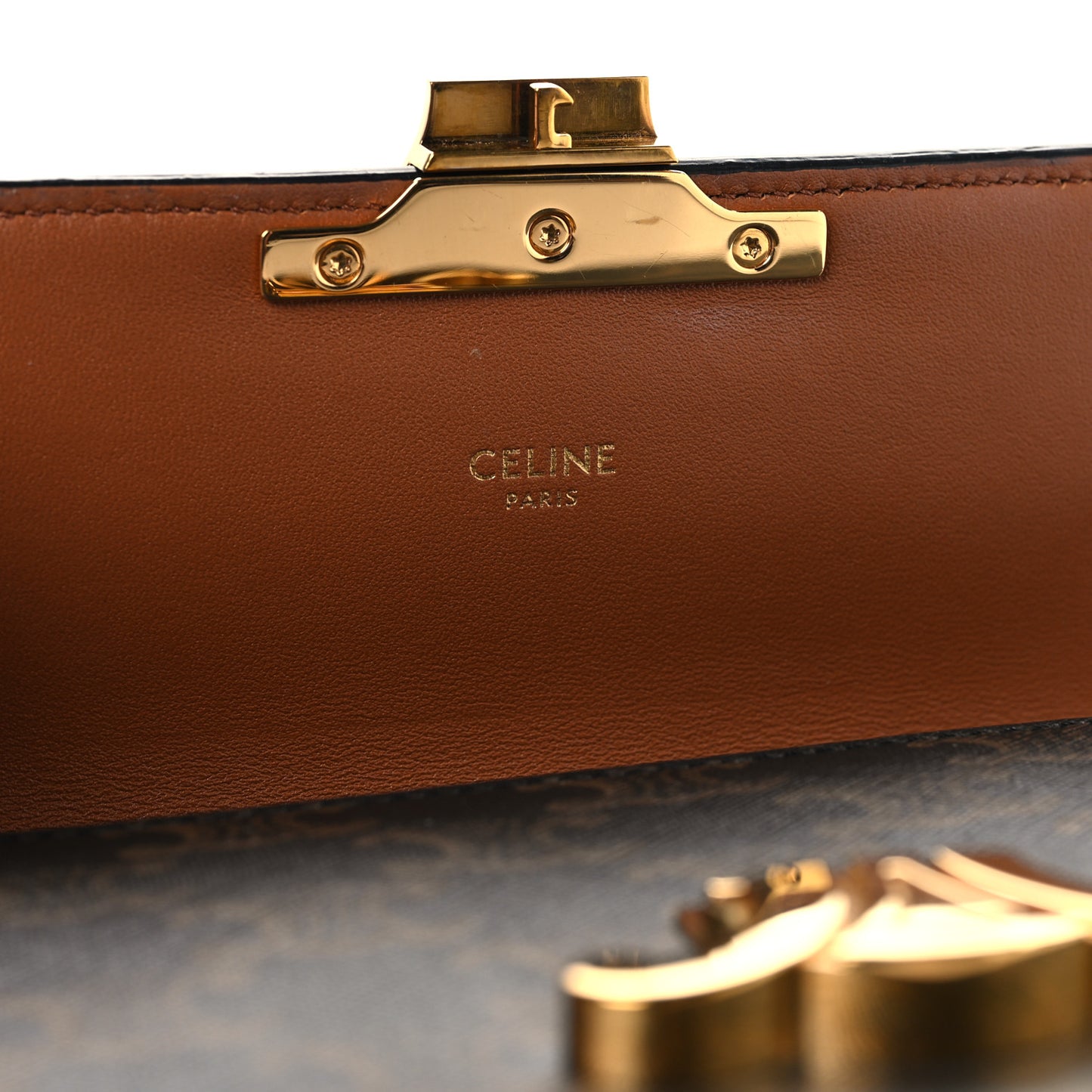 Triomphe Canvas Chain Shoulder Bag Tan