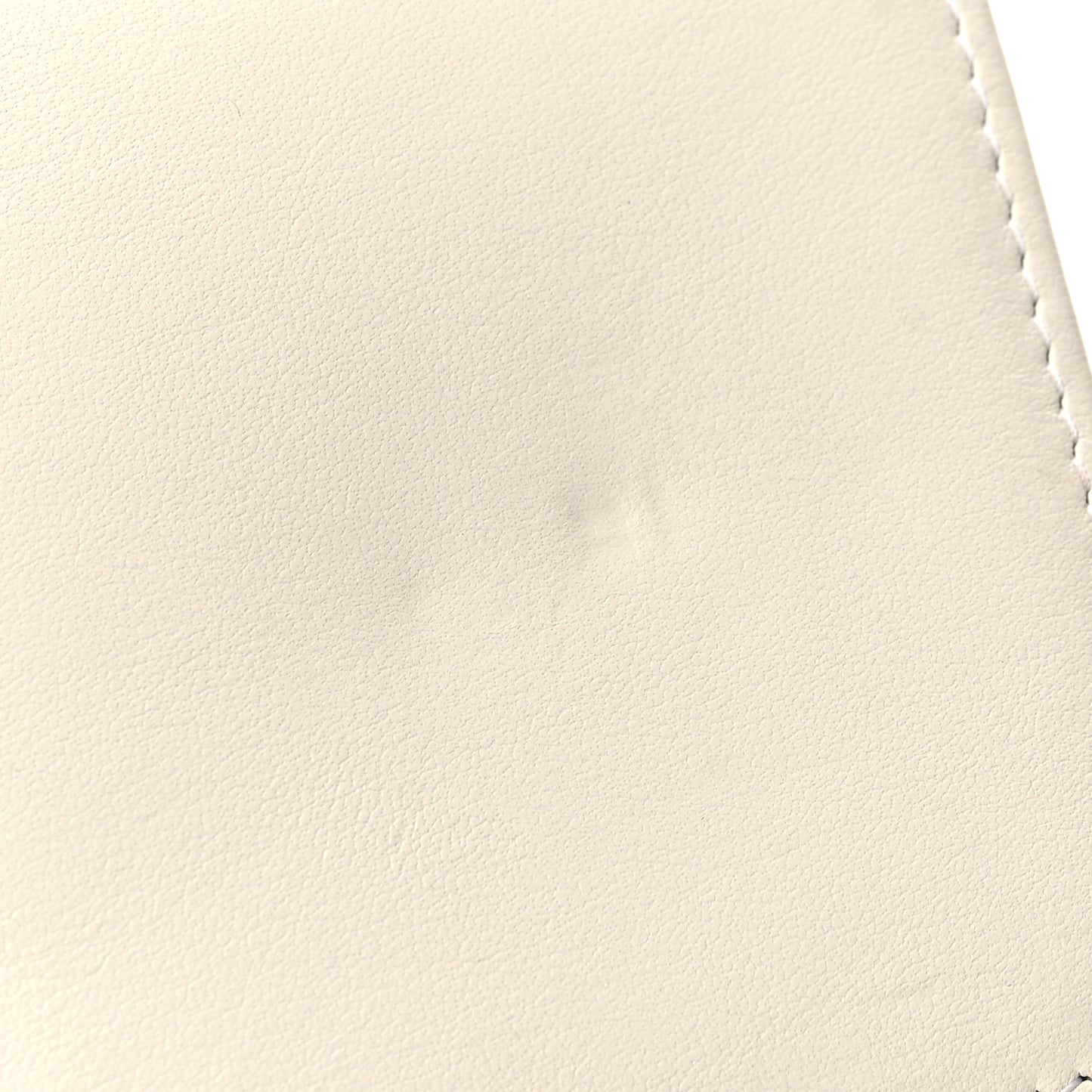 Caviar Quilted Boy Wallet On Chain WOC White
