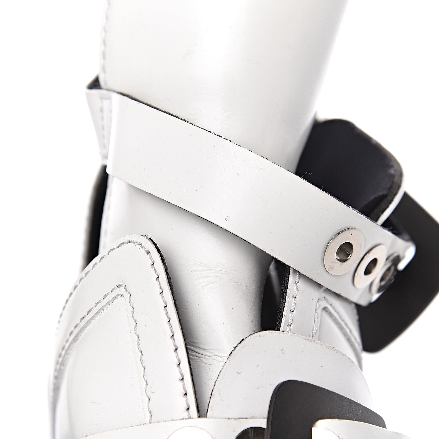 Balenciaga Brushed Calfskin Ceinture Ankle Boots 39 White 16 of 21