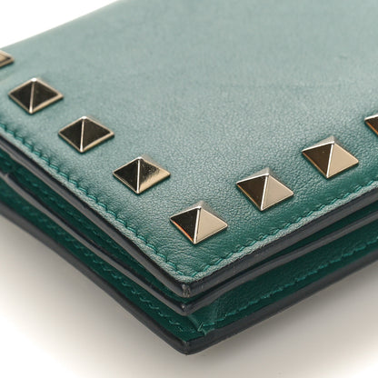 Valentino Garavani Calfskin Rockstud Bi-Fold Card Holder Green 7 of 8