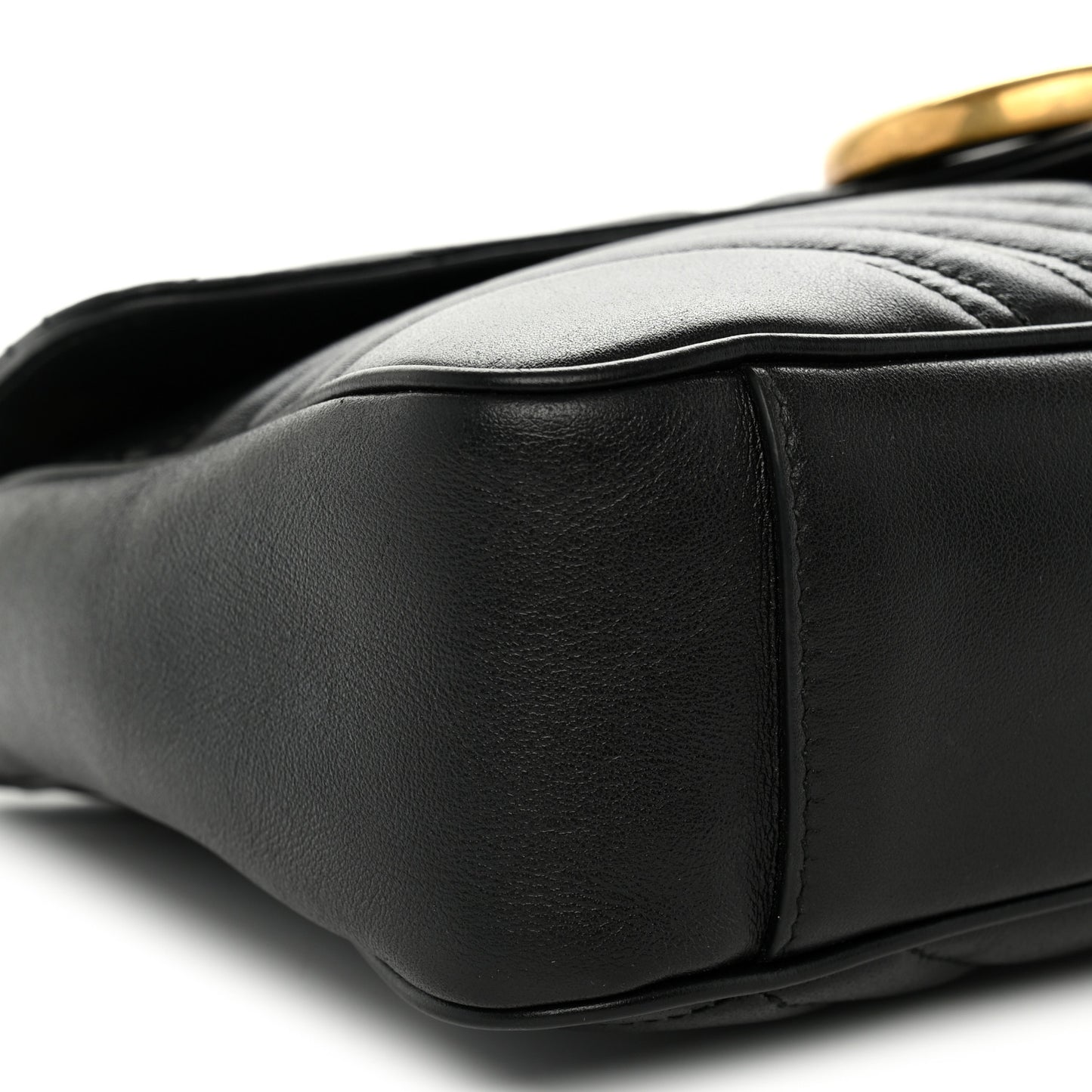 Calfskin Matelasse Medium GG Marmont Shoulder Bag Black