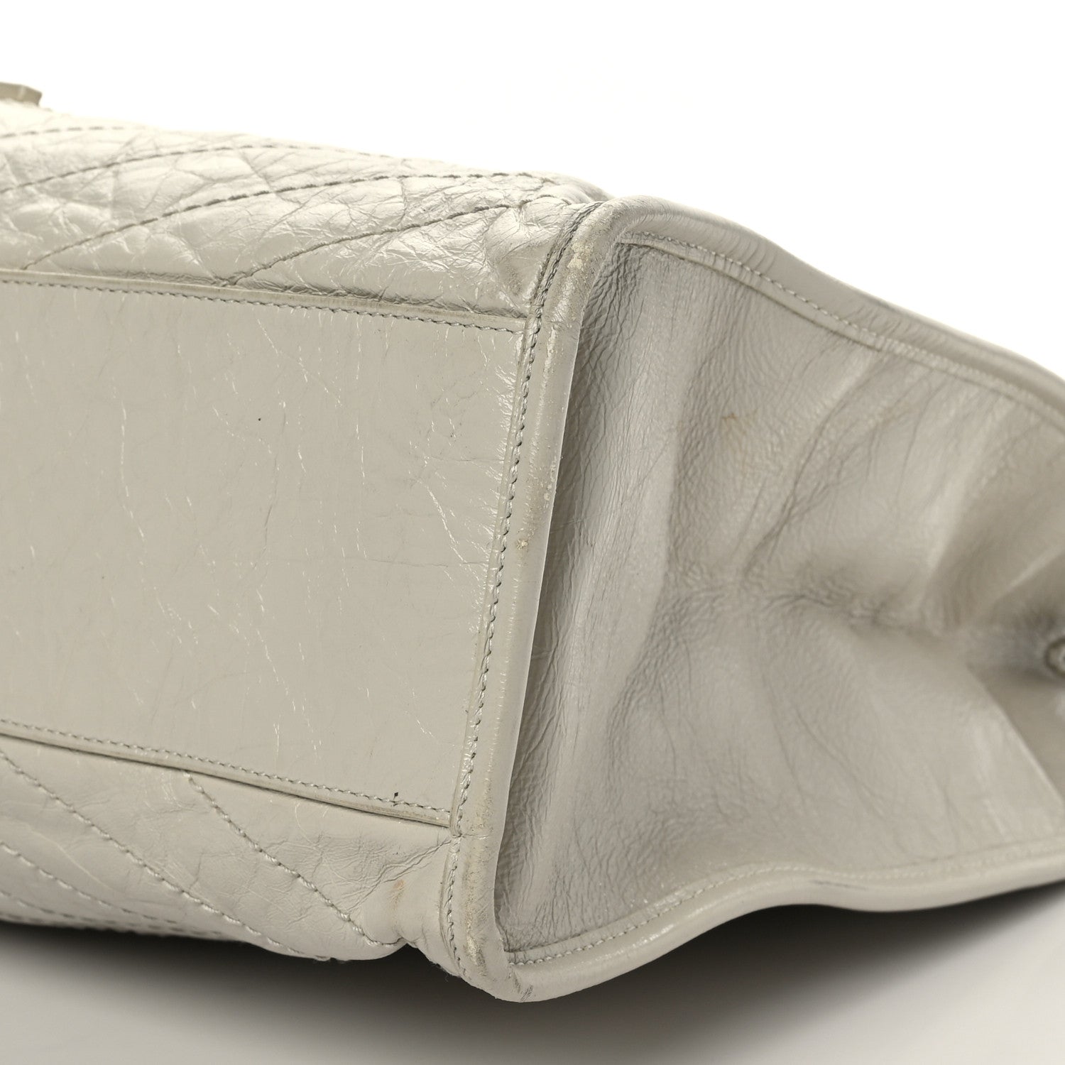 Saint Laurent Crinkled Calfskin Matelasse Monogram Large Niki Shopper Tote Cream Soft 6 of 6