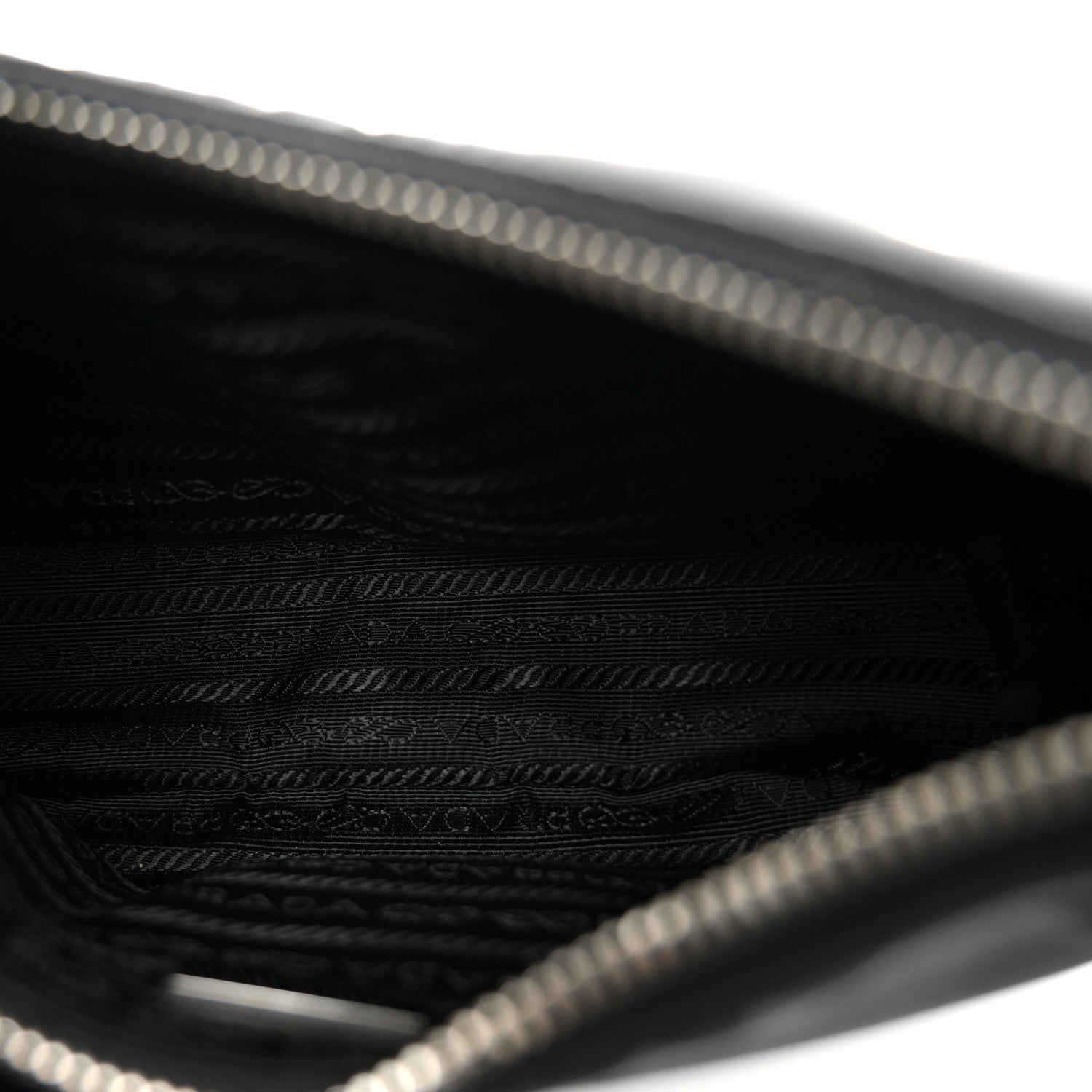 Prada Re-Nylon Saffiano Re-Edition 2005 Shoulder Bag Black 5 of 11