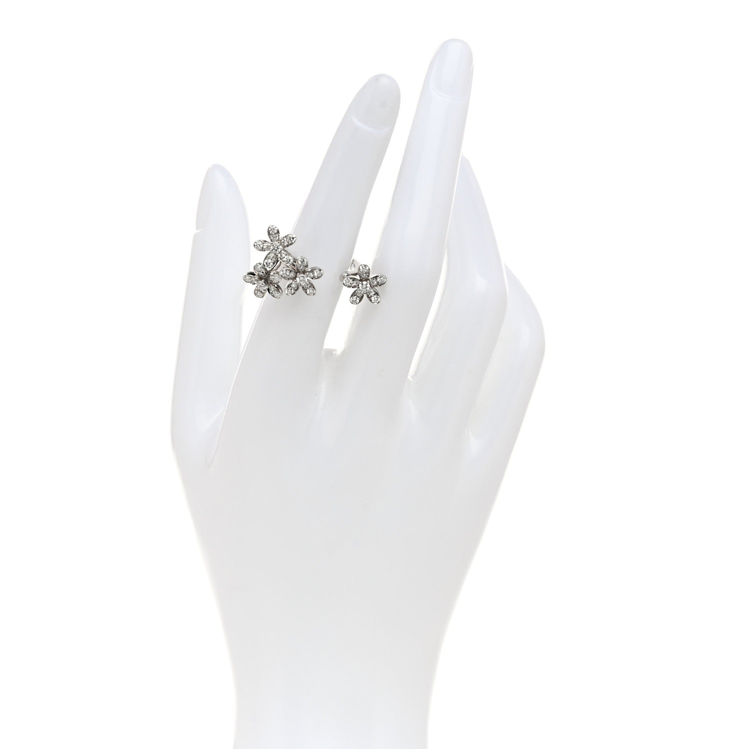 Van Cleef & Arpels 18K White Gold Diamond Socrate Between the Finger Ring 51 5.75 2 of 4