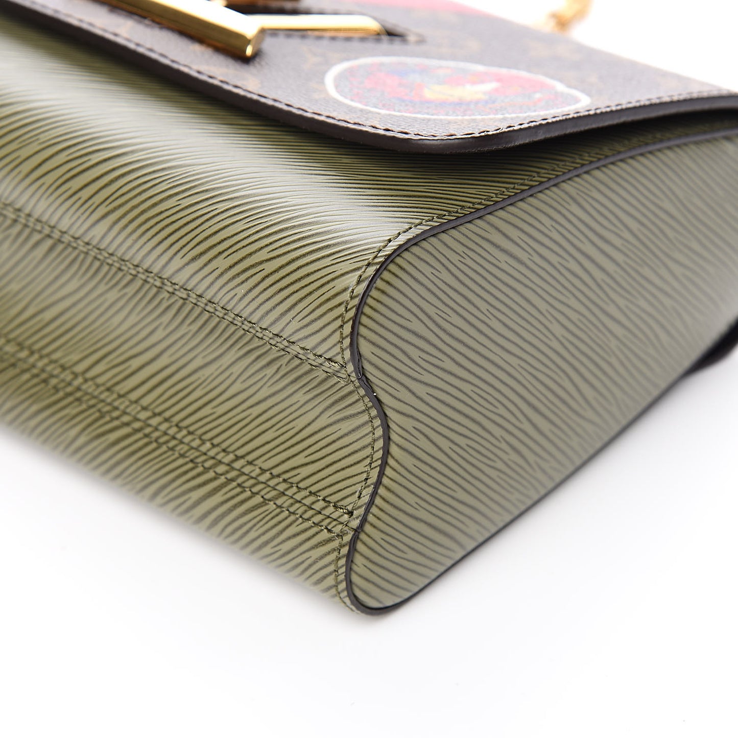 Epi Monogram Kabuki Twist Shoulder Bag MM Green