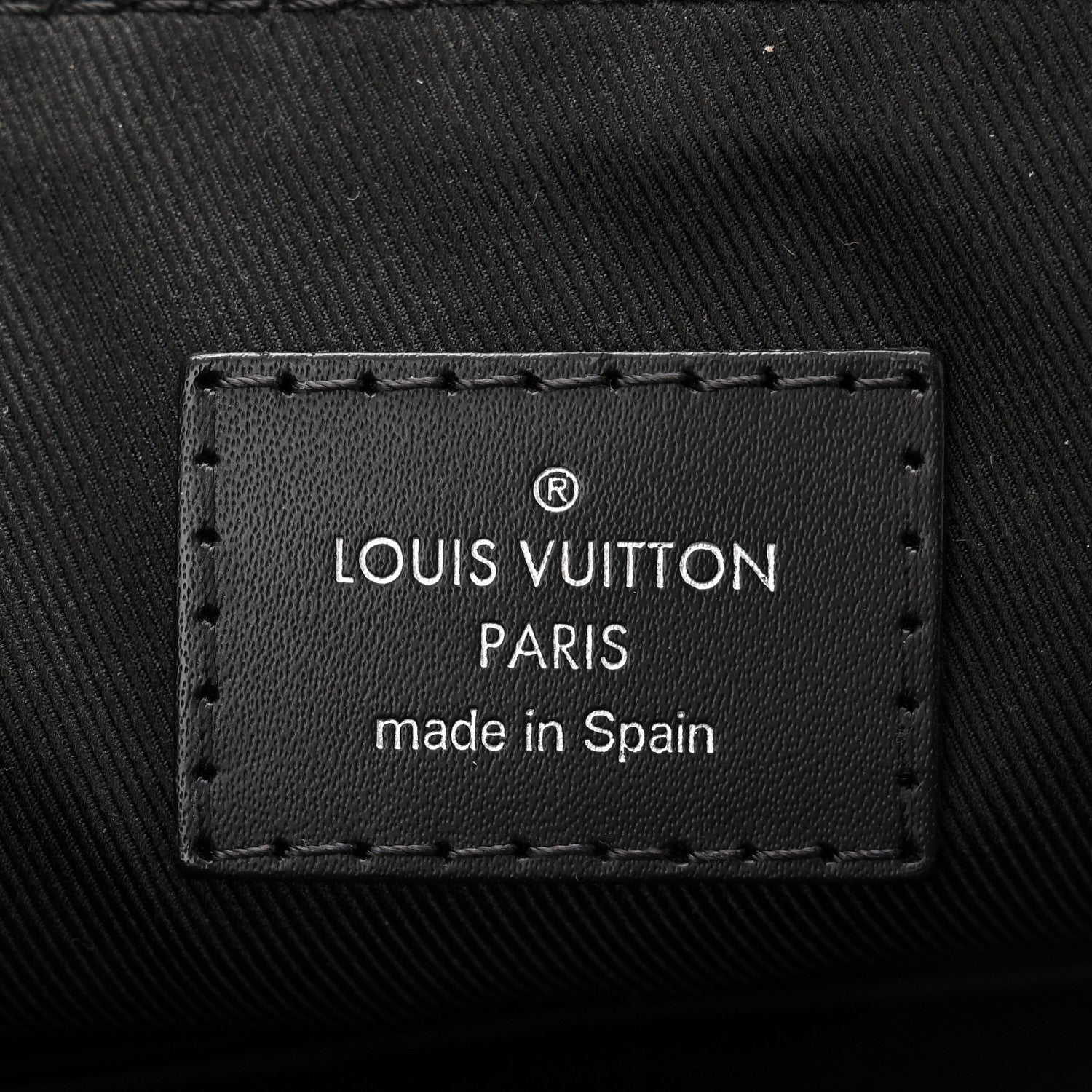 Louis Vuitton Damier Graphite Mick MM 6 of 10