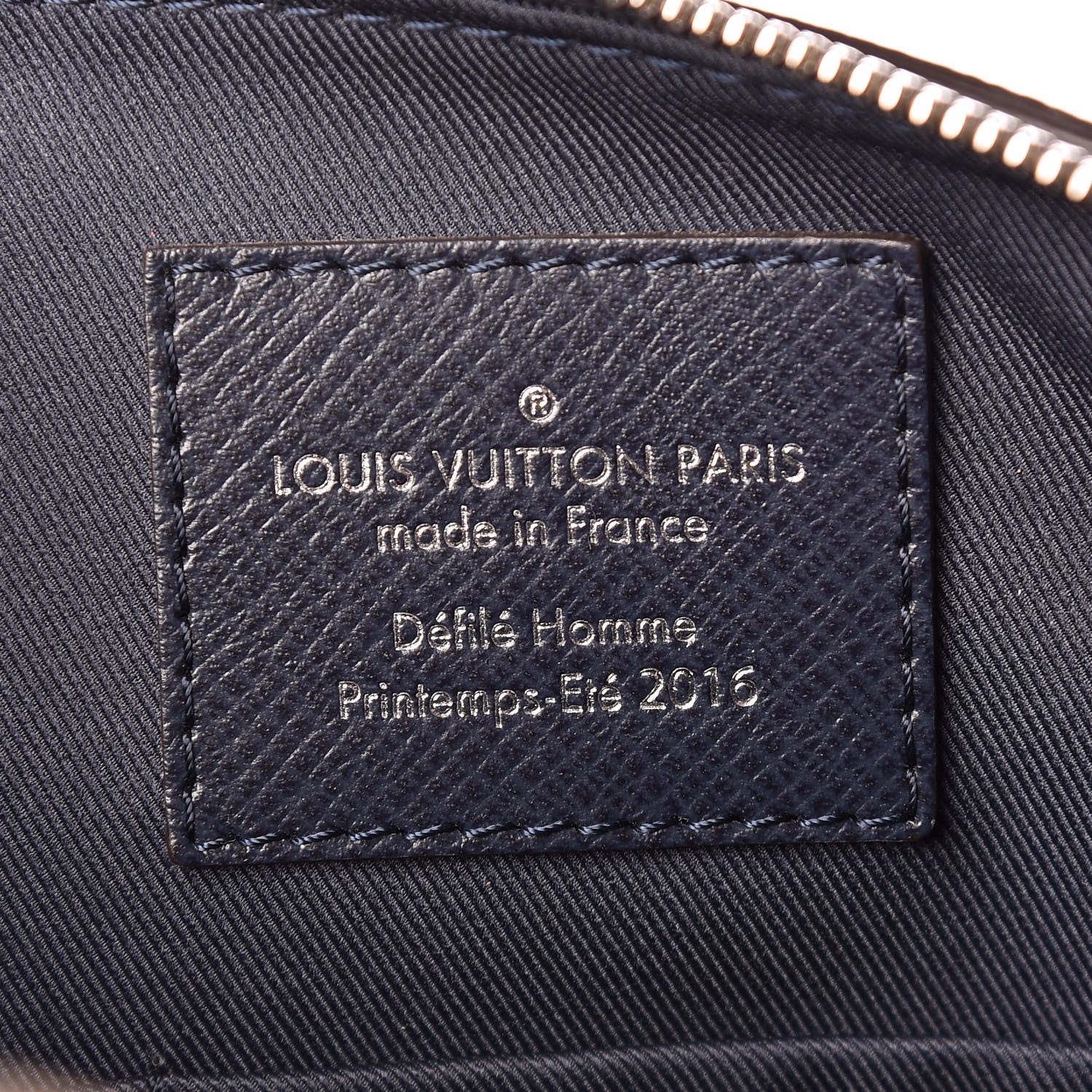 Louis Vuitton Taiga Nikolai MM Messenger Indigo 6 of 9