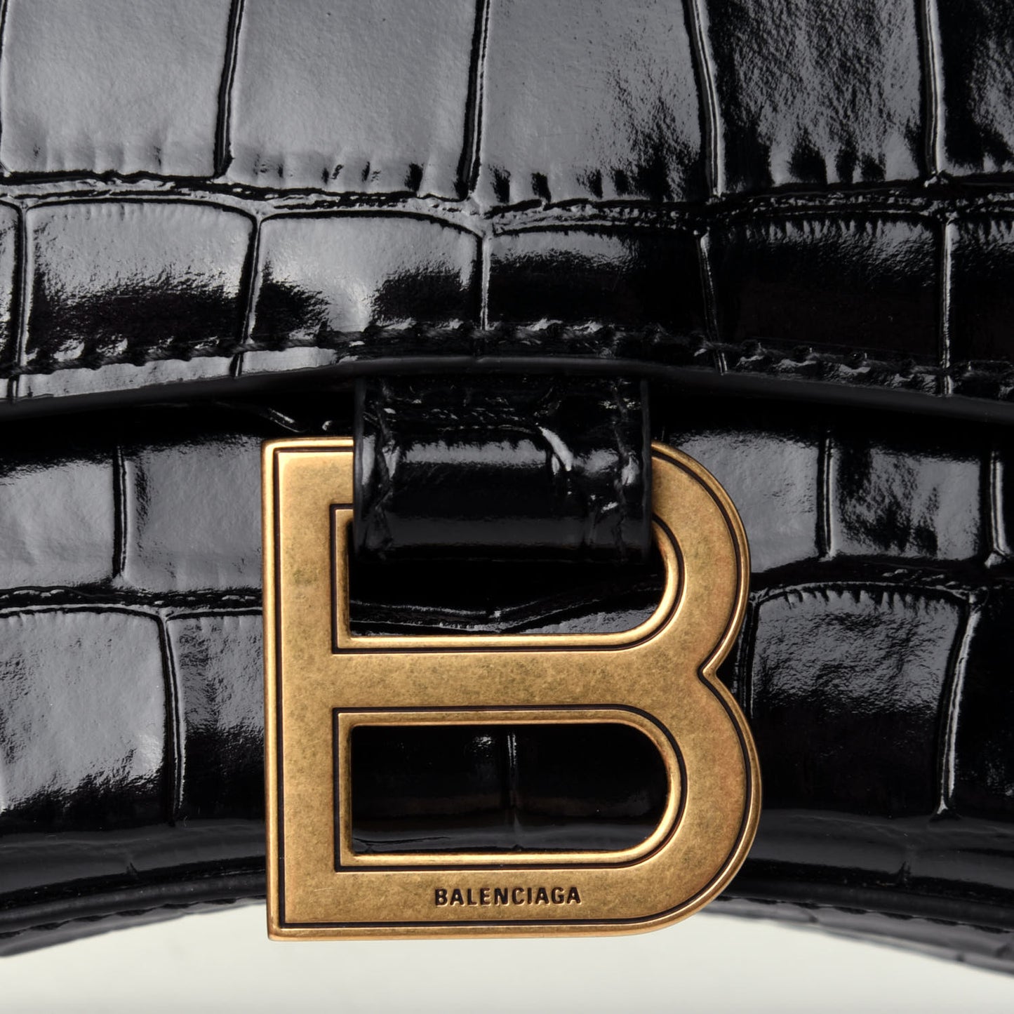 Shiny Calfskin Crocodile Embossed Hourglass Top Handle Bag XS Black