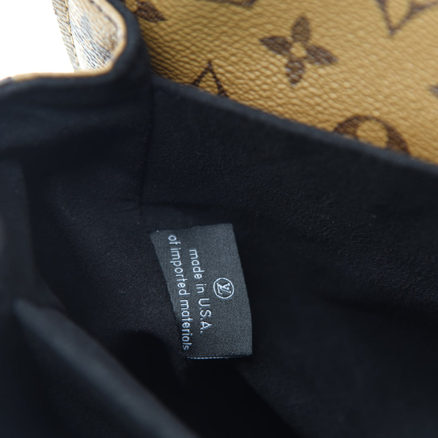 Reverse Monogram Pochette Metis