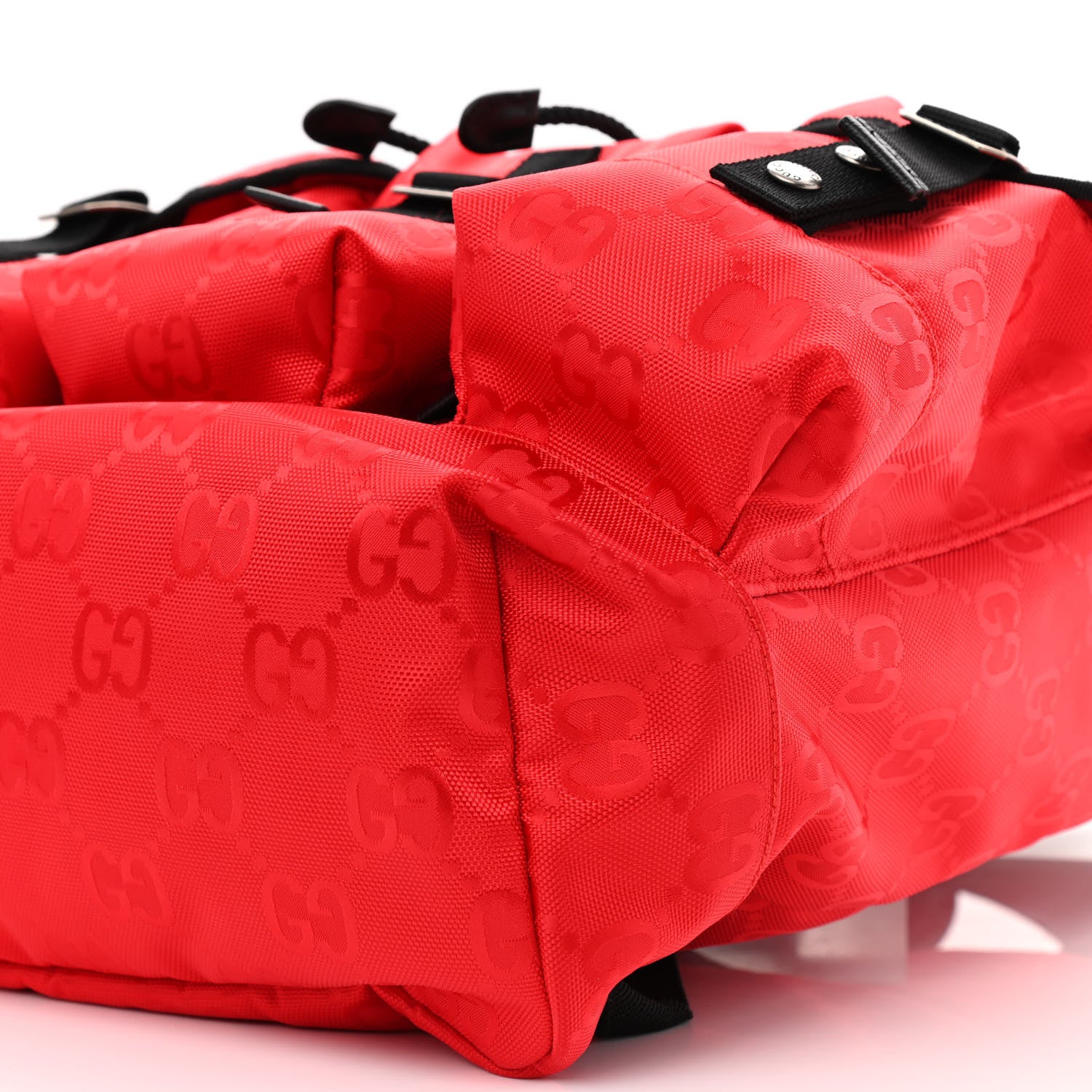 Gucci X 100 THIEVES Econyl Nylon Monogram Off The Grid Utility Pocket Backpack Red Black 9 of 9