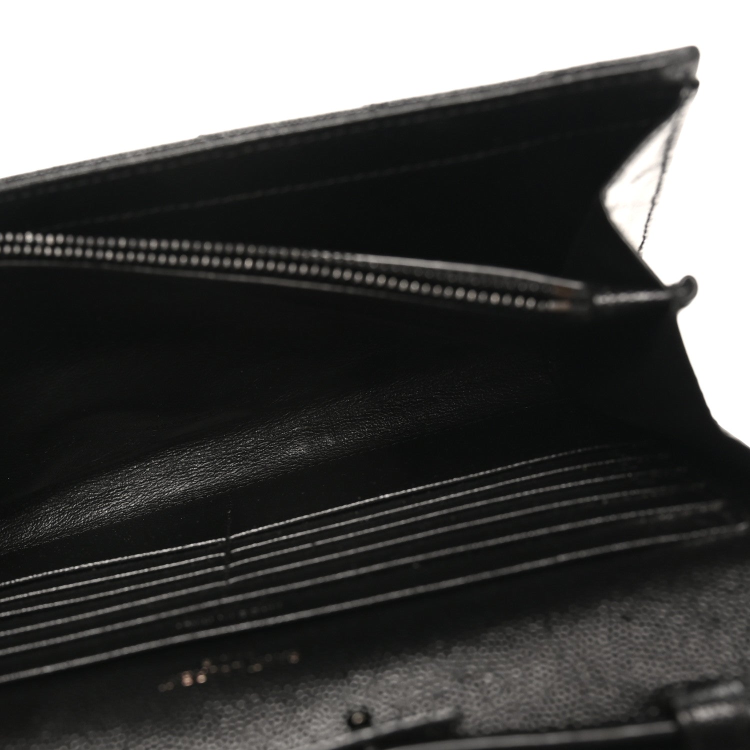 Saint Laurent Grain De Poudre Matelasse Chevron Monogram Monochrome Chain Wallet Black 5 of 9