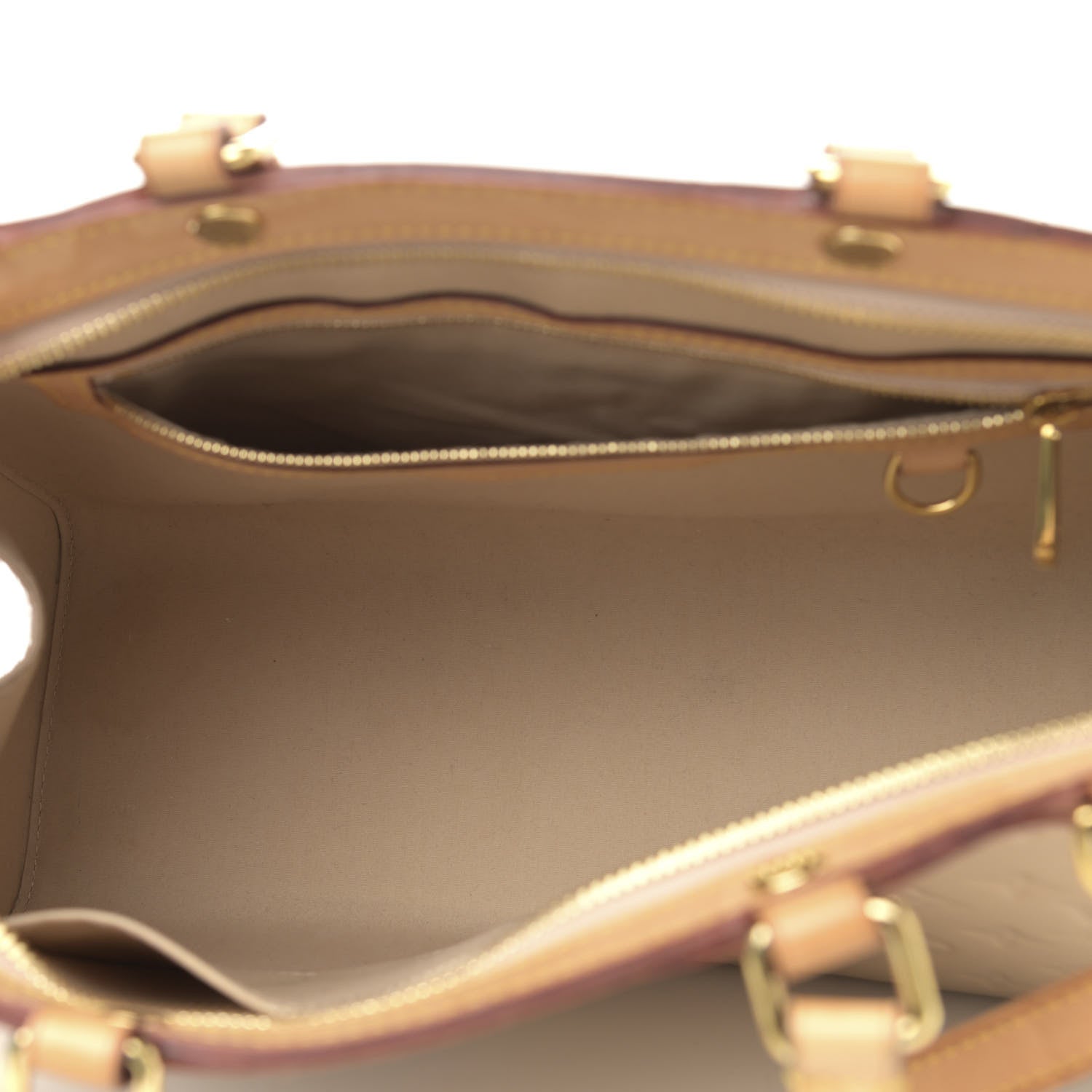 Louis Vuitton Vernis Brea MM Dune 5 of 15