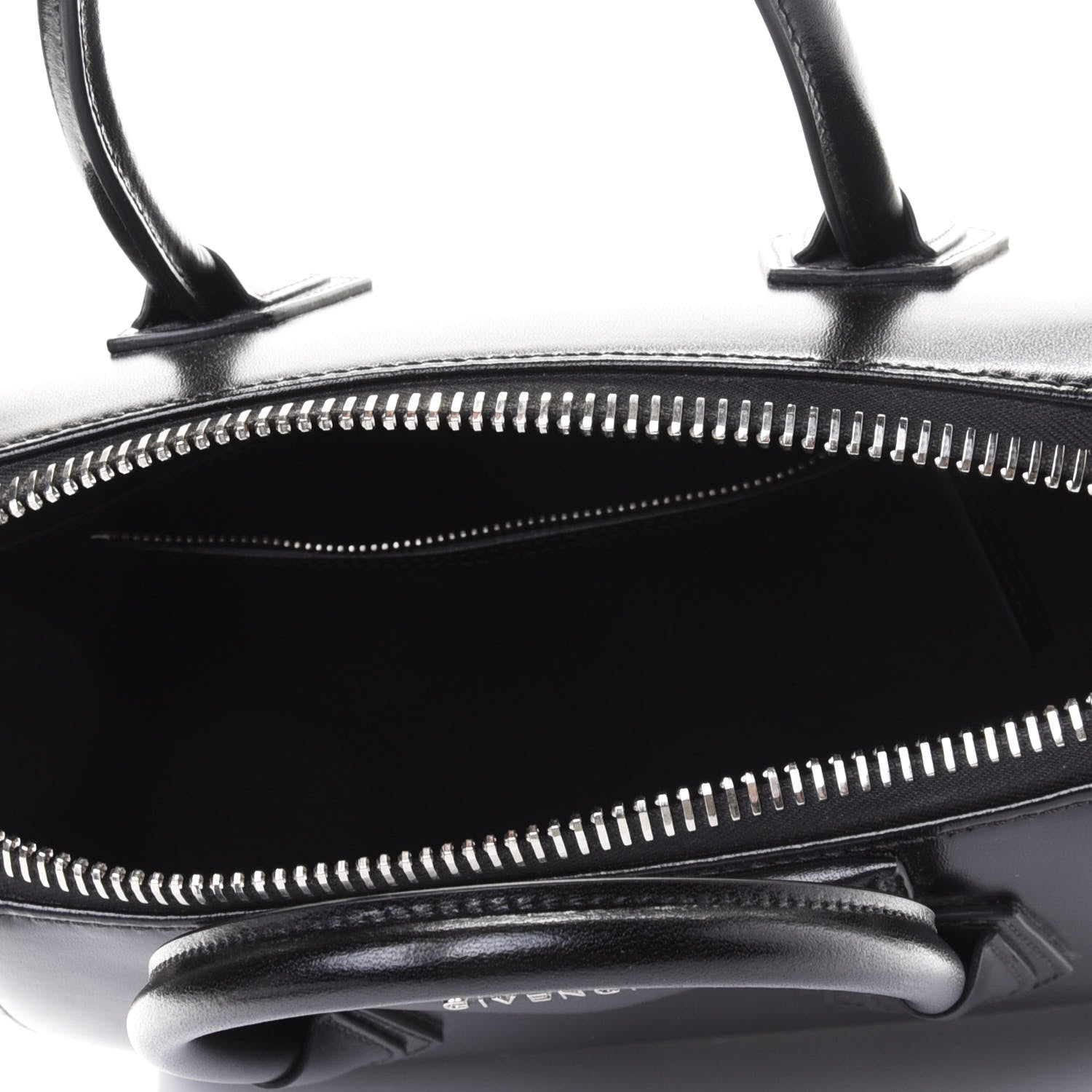 Givenchy Shiny Lord Calfskin Small Antigona Black 4 of 4