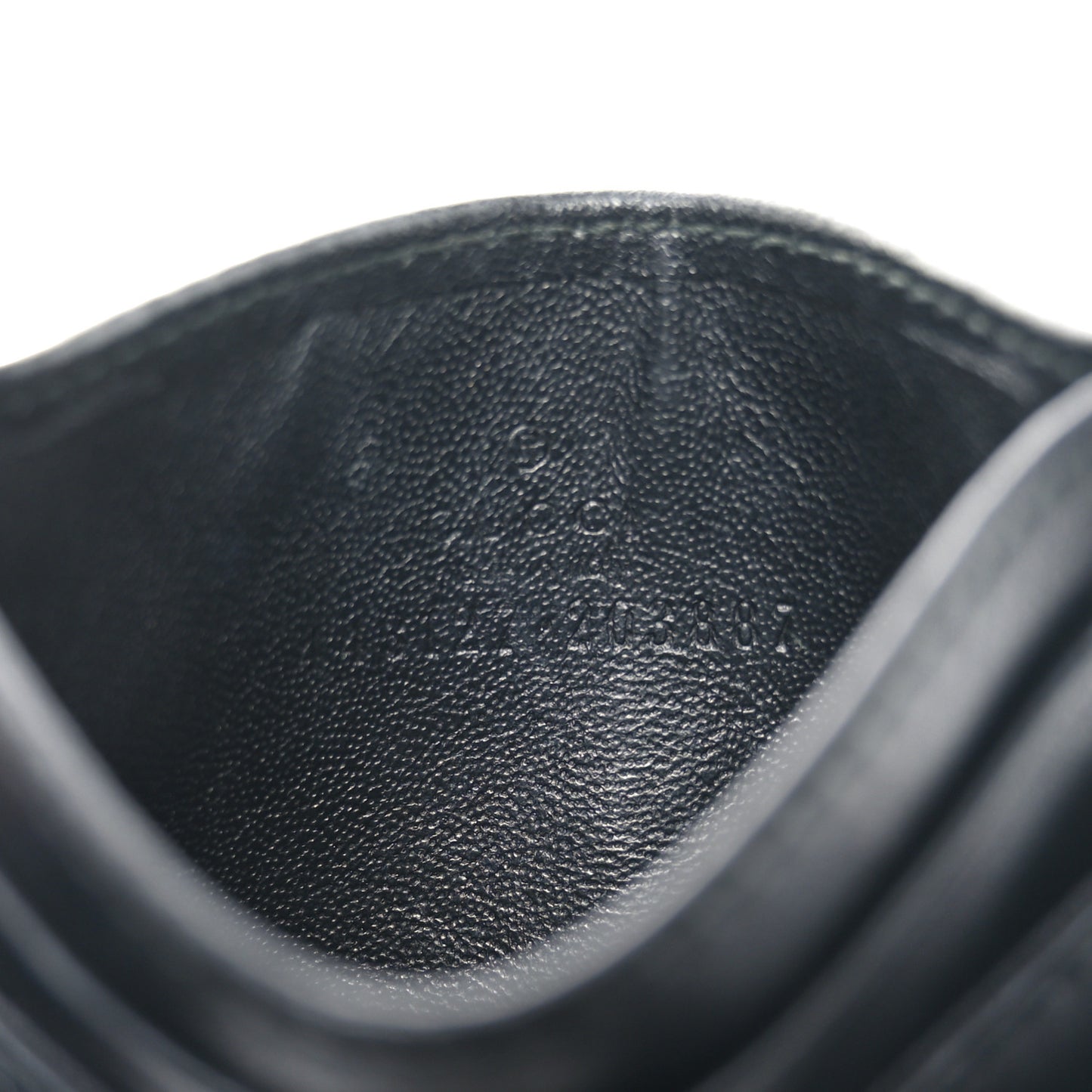 Calfskin Matelasse GG Marmont Card Holder Black