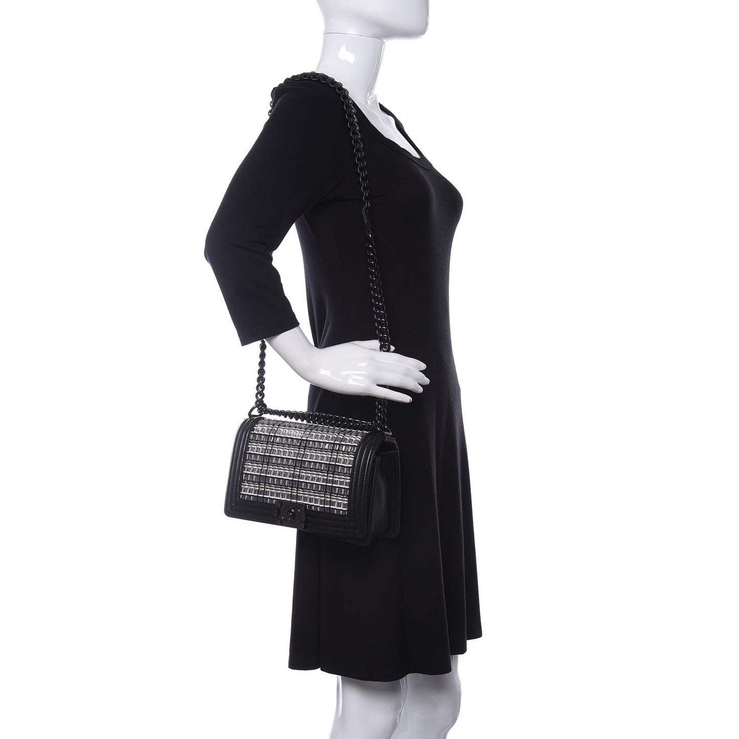 PVC Thread Woven Medium Boy Flap Black