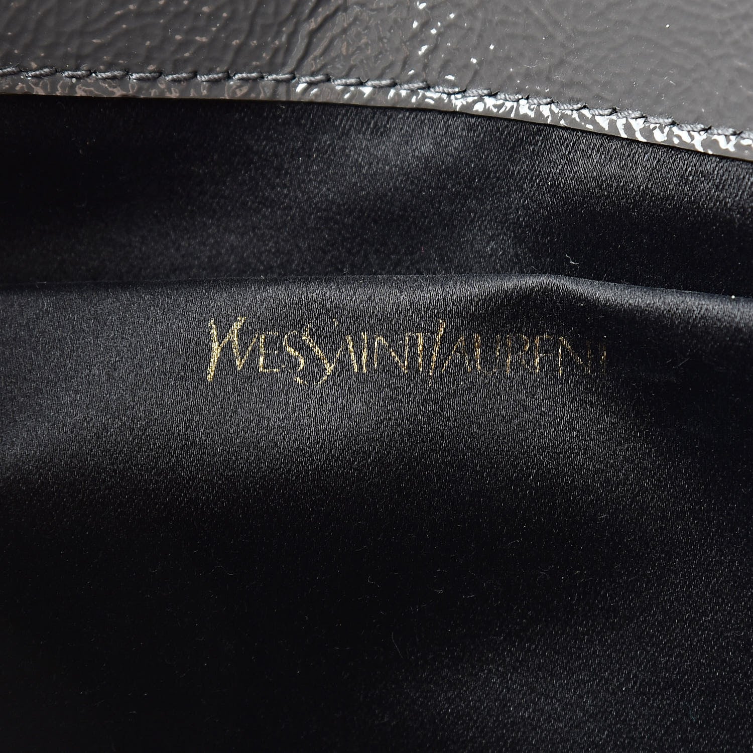 Saint Laurent Textured Patent Monogram Large Belle de Jour Clutch Grey 6 of 9