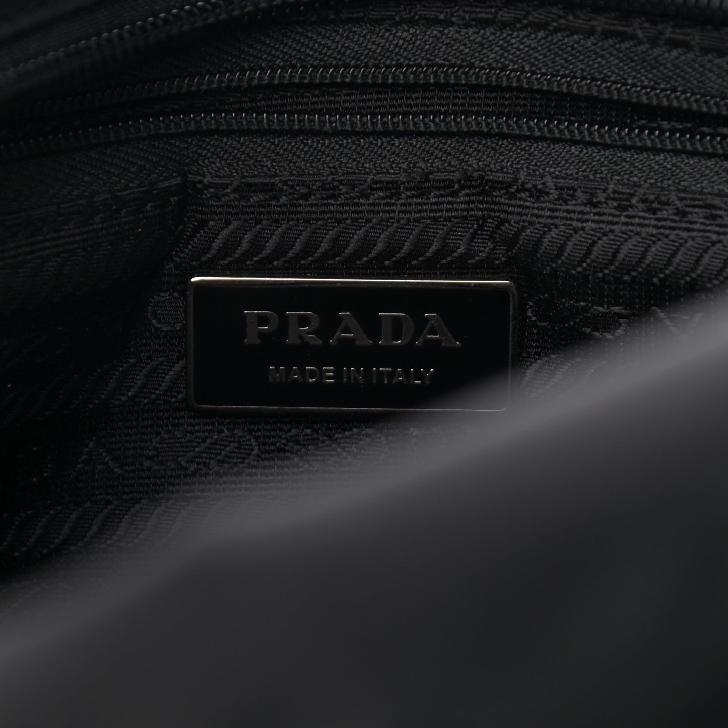 Tessuto Nylon Saffiano Messenger Bag Black