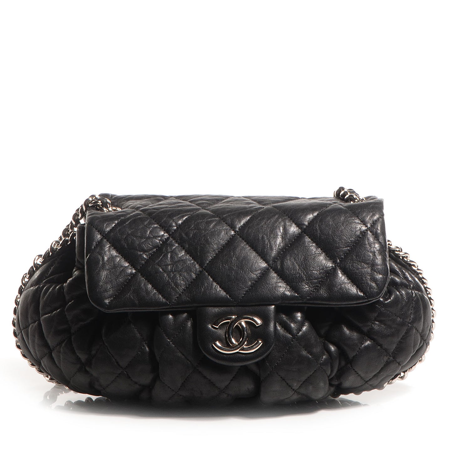 Lambskin Chain Around Medium Messenger Black