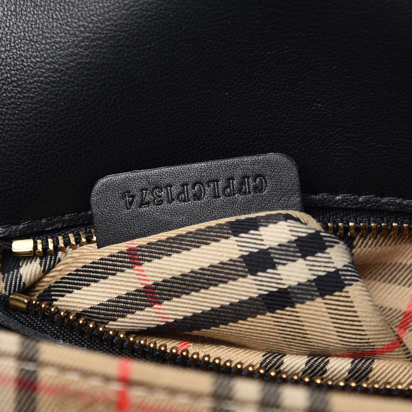 Smooth Calfskin Link Shoulder Bag Black