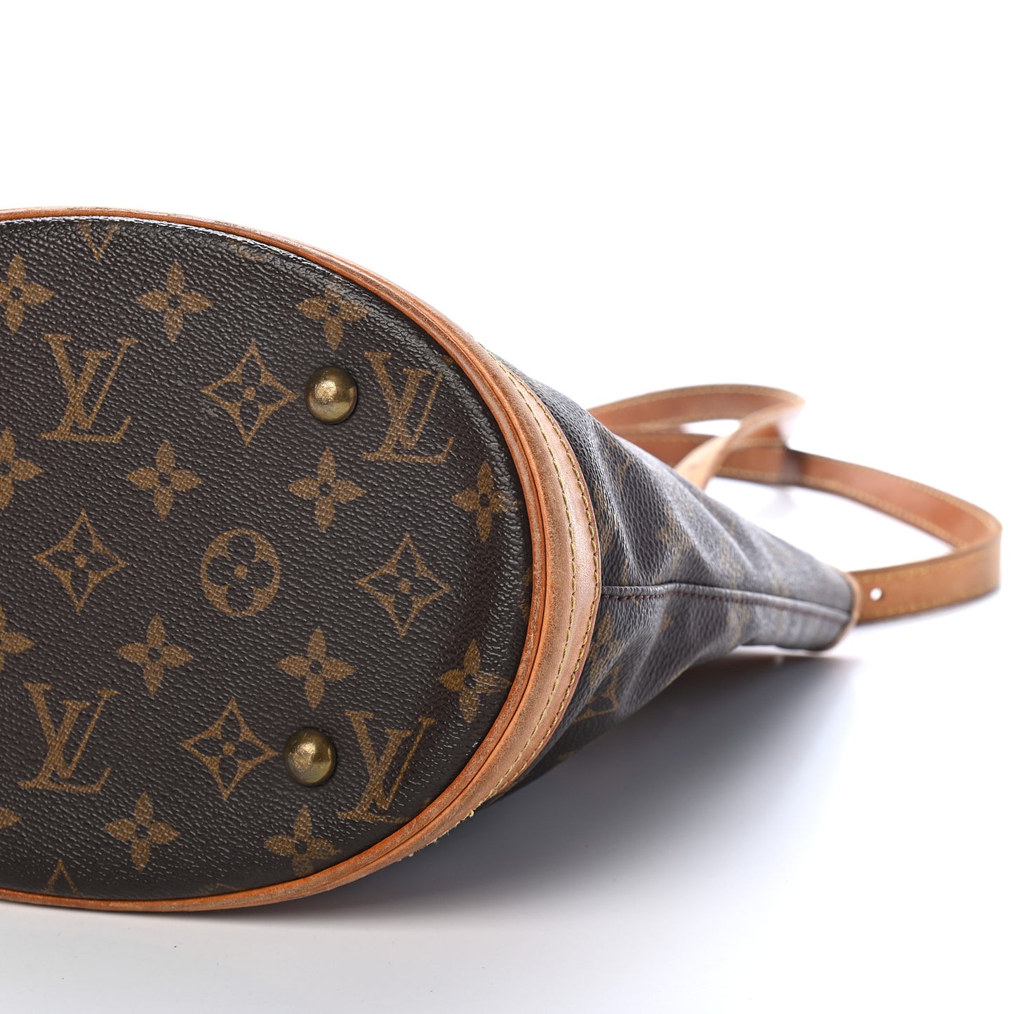 Monogram Petit Bucket 23