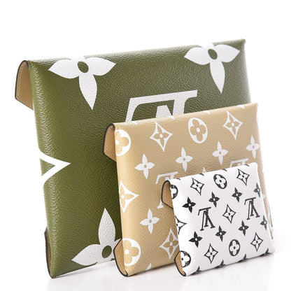 Louis Vuitton Monogram Giant Kirigami Pochette Set 3 of 13
