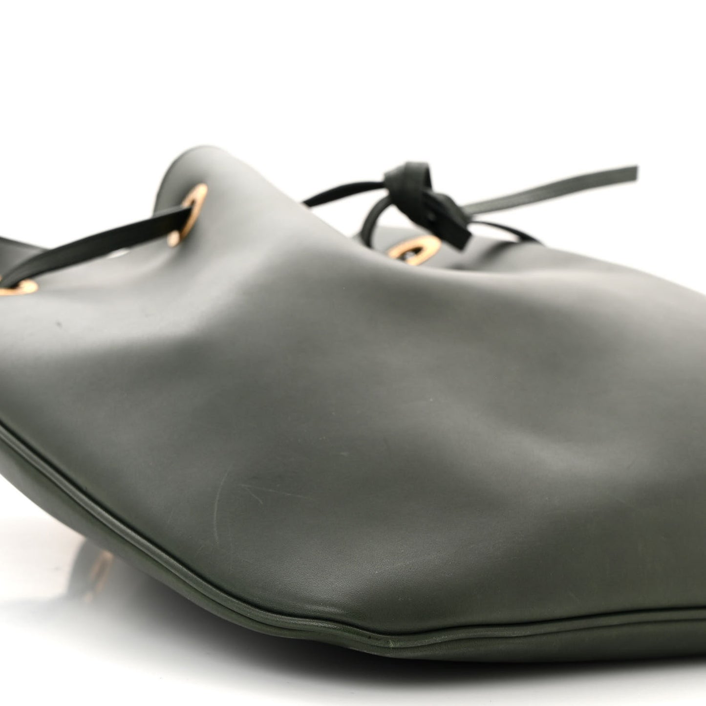Calfskin Medium Paris VII Flat Hobo New Vert Fonce