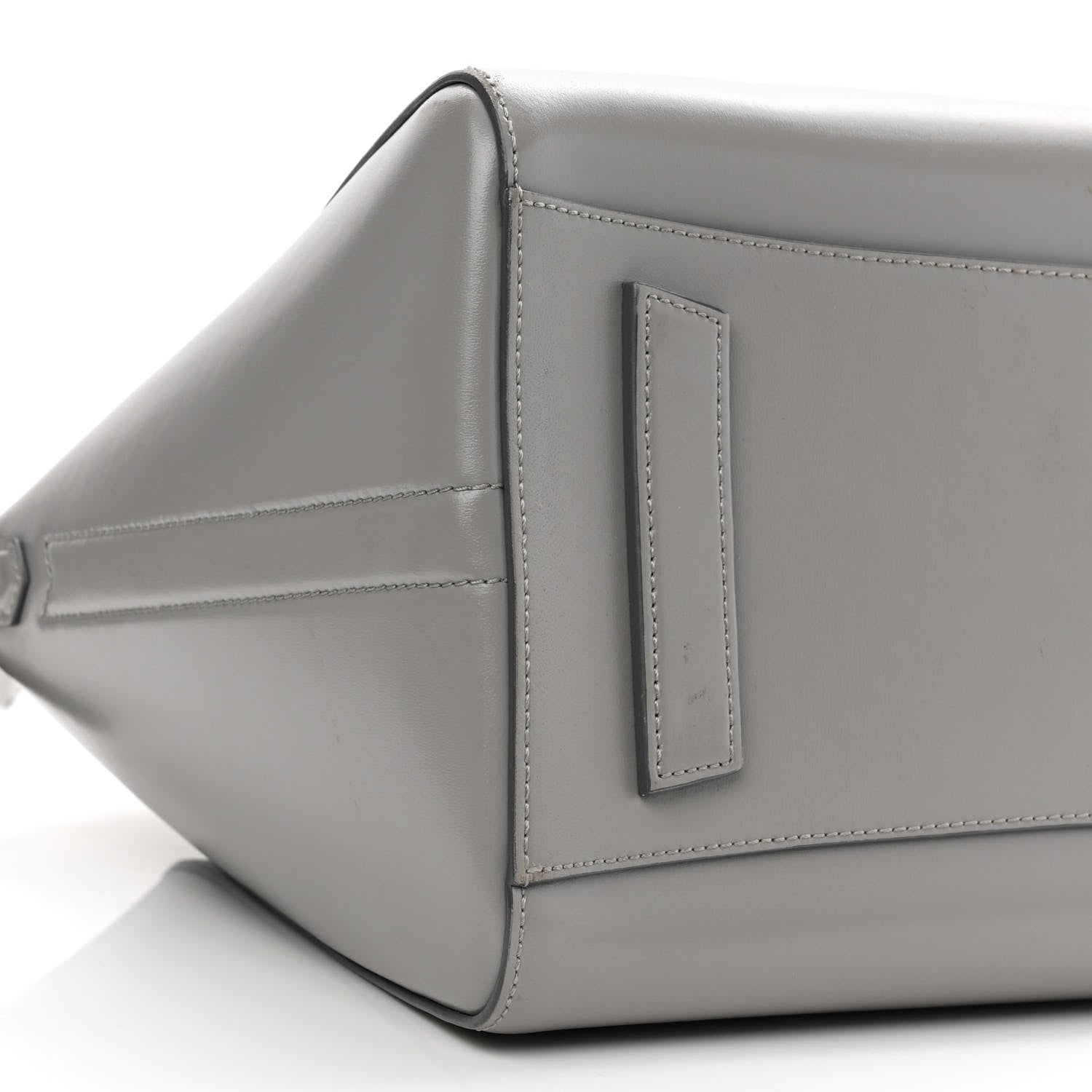Givenchy Shiny Lord Calfskin Small Antigona Pearl Grey 9 of 10
